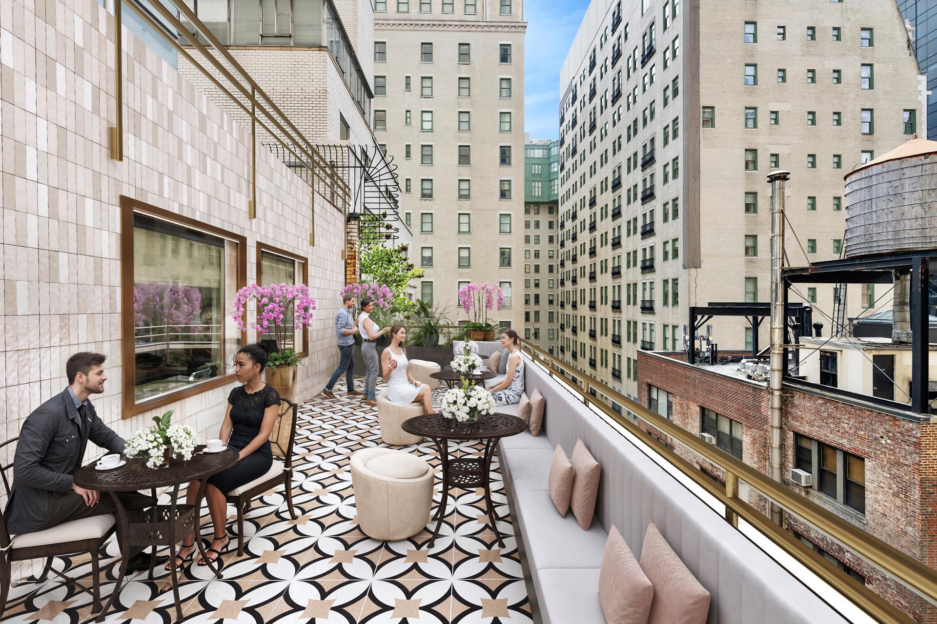 #5 photo, 30 CENTRAL Park S, マンハッタン Central Park South , NY 10019