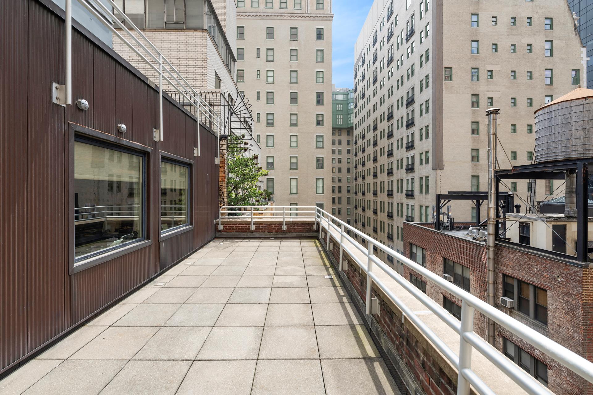 #6 photo, 30 CENTRAL Park S, マンハッタン Central Park South , NY 10019