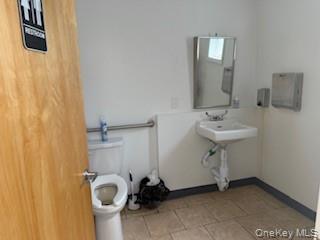 #14 photo, 475 Sunrise Highway, ナッソー郡 Lynbrook , NY 11563