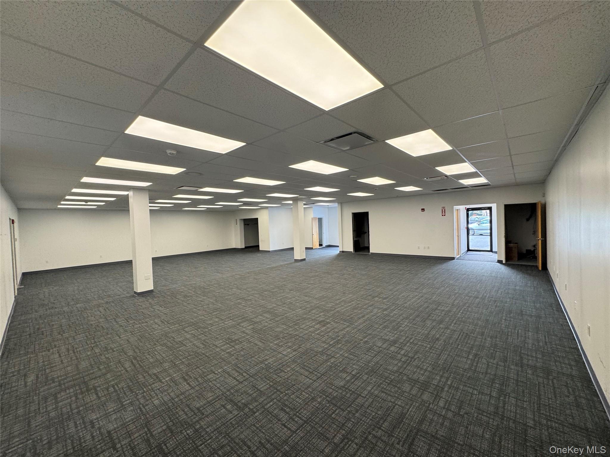 #6 photo, 475 Sunrise Highway, ナッソー郡 Lynbrook , NY 11563