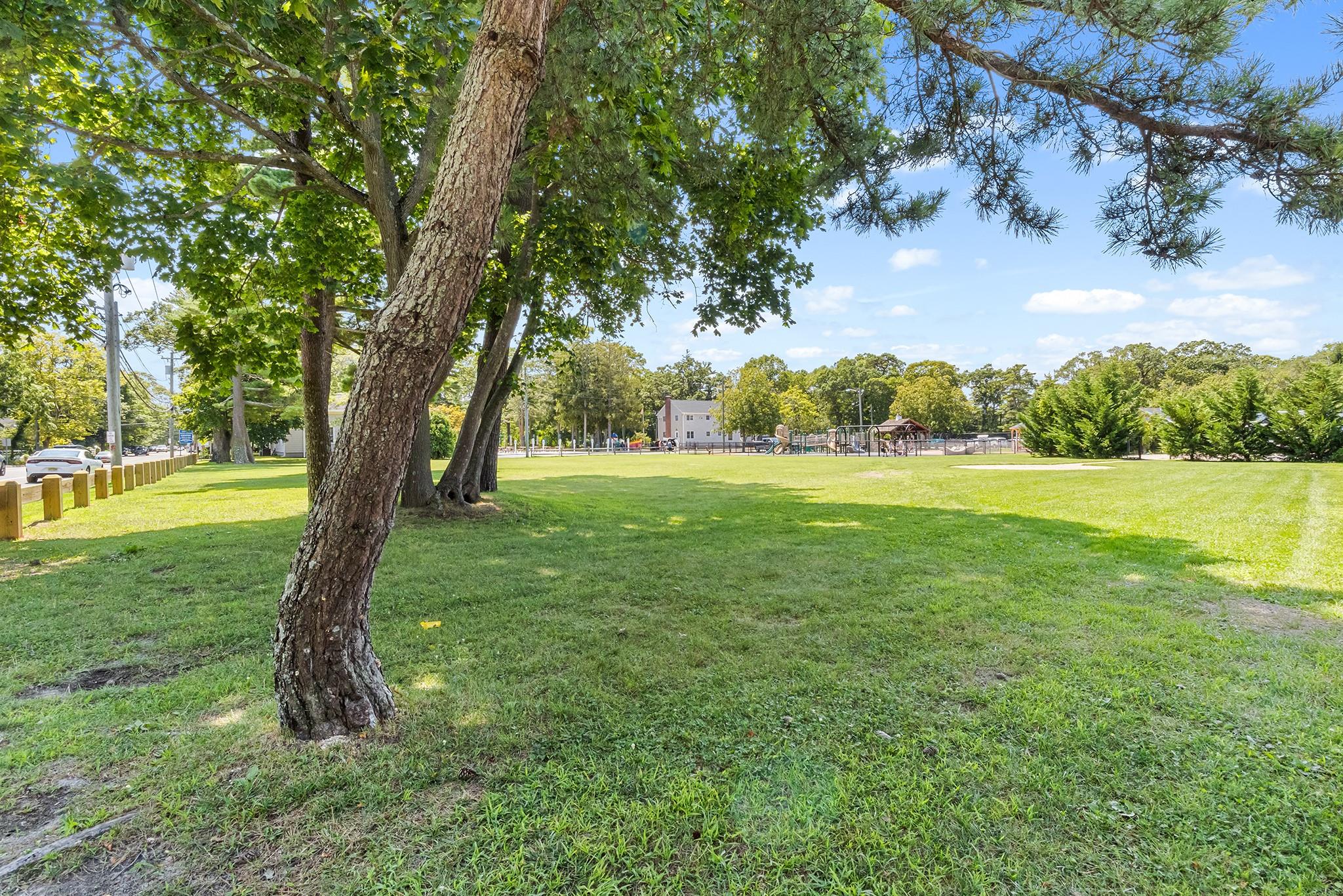 #15 photo, 59 Irish Lane, East Islip , NY 11730