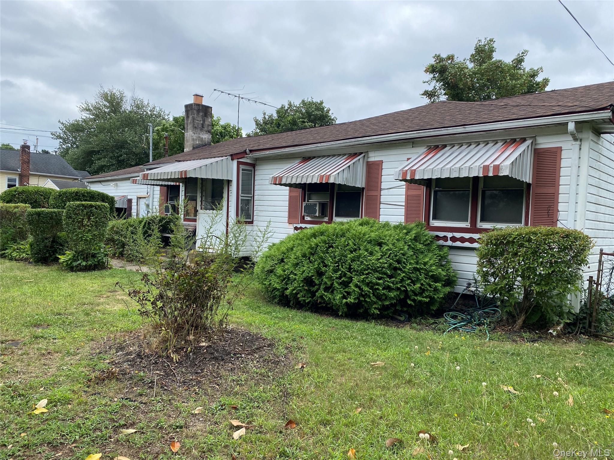 #1 photo, 10 S 30th Street, Wyandanch , NY 11798