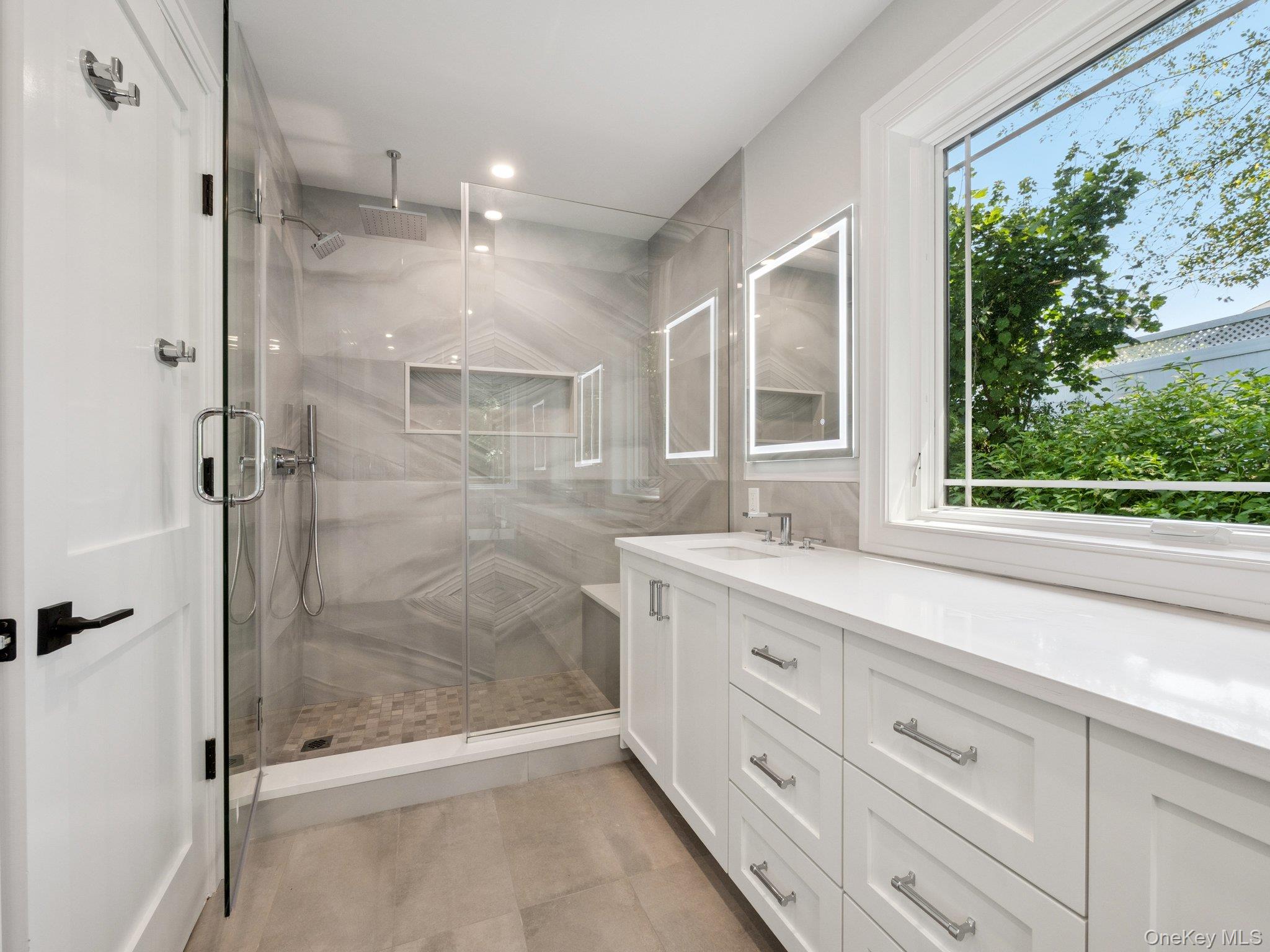 #10 photo, 2 Arthur Place, Woodbury , NY 11797