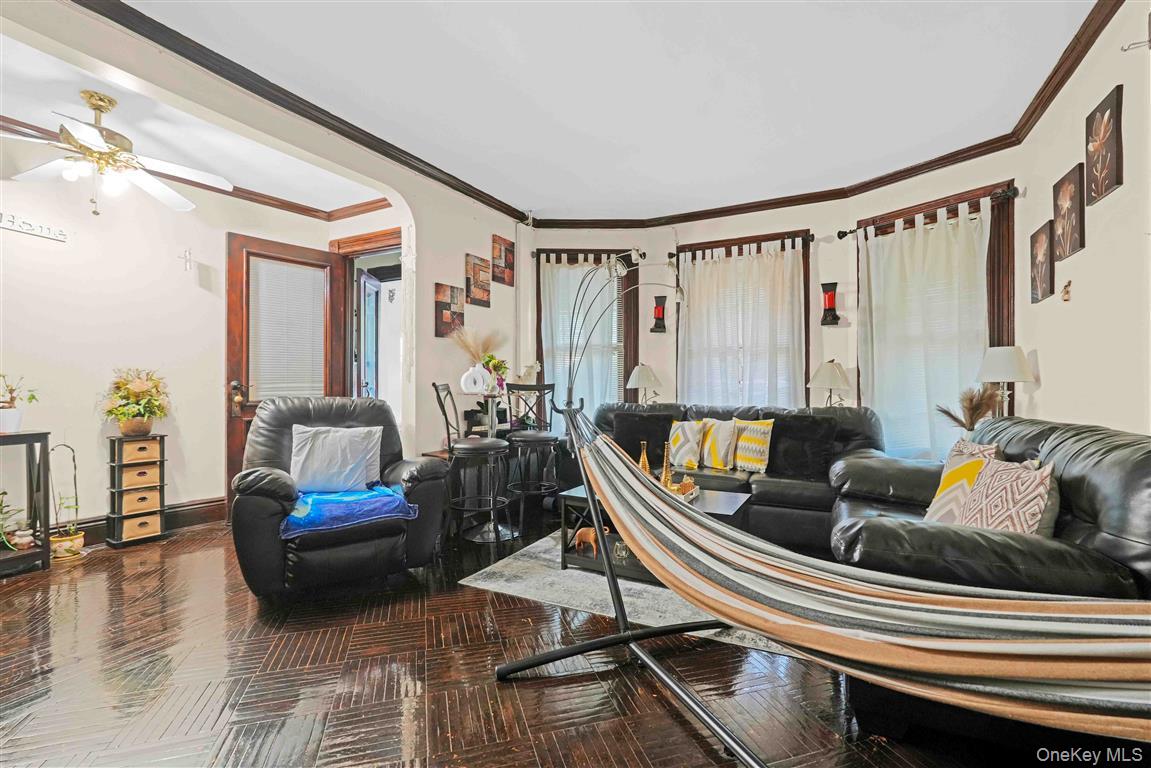 #8 photo, 85-34 121st Street, क्यू गार्डन्स Kew Gardens , NY 11415