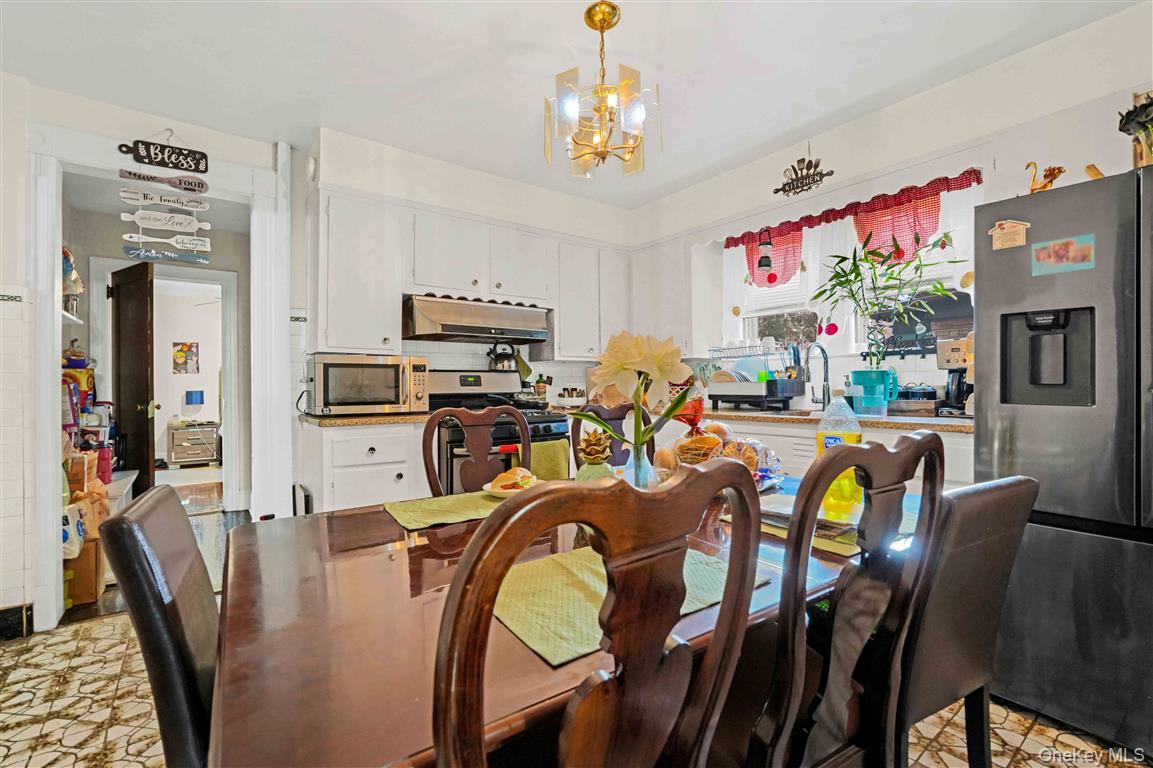 #9 photo, 85-34 121st Street, क्यू गार्डन्स Kew Gardens , NY 11415