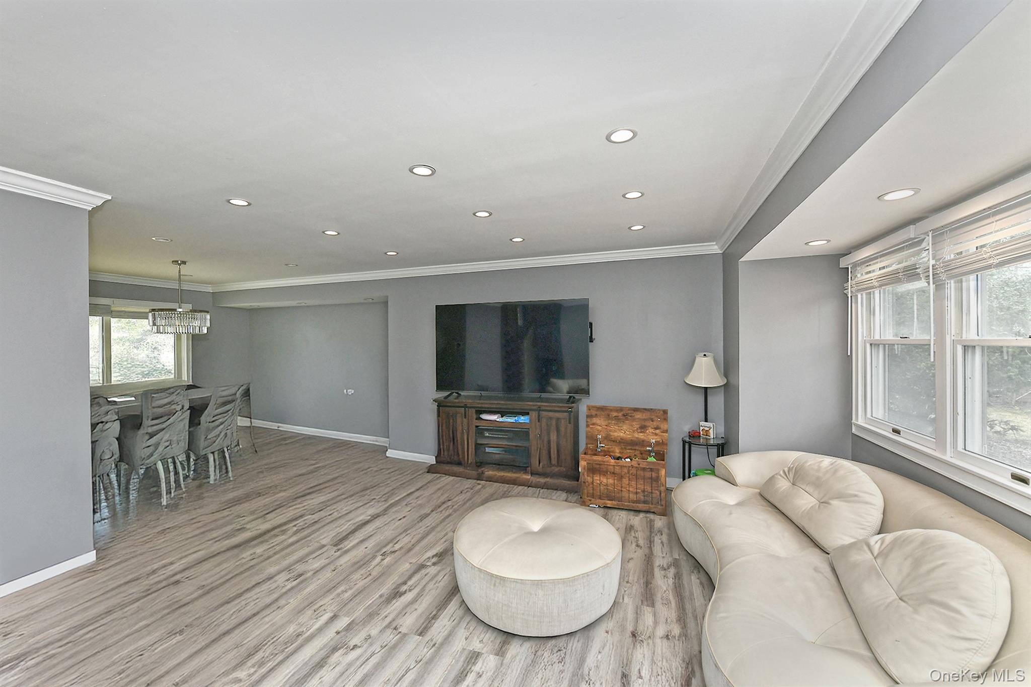 #4 photo, 5 Shadywood Court, サフォーク郡 Huntington , NY 11743