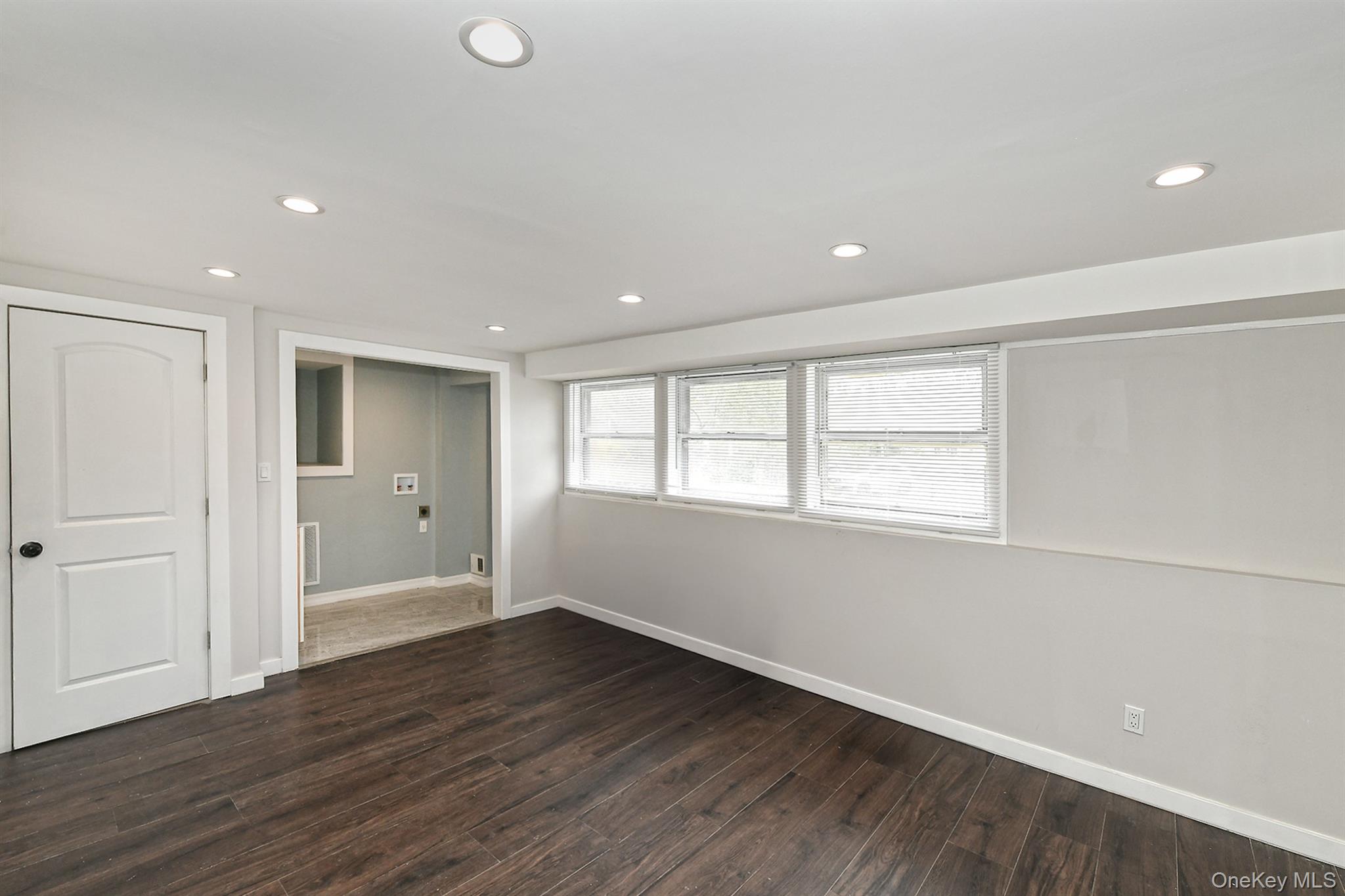 #7 photo, 5 Shadywood Court, サフォーク郡 Huntington , NY 11743