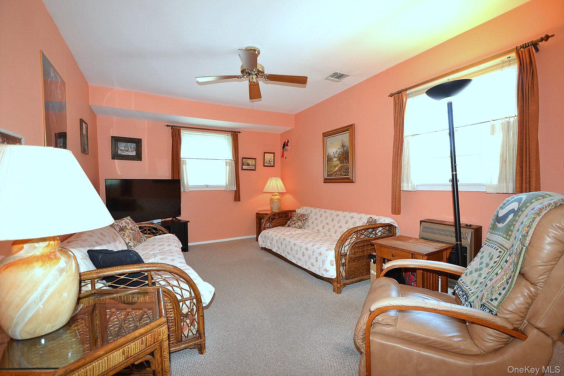 #10 photo, 348 Town Line Road, Commack , NY 11725