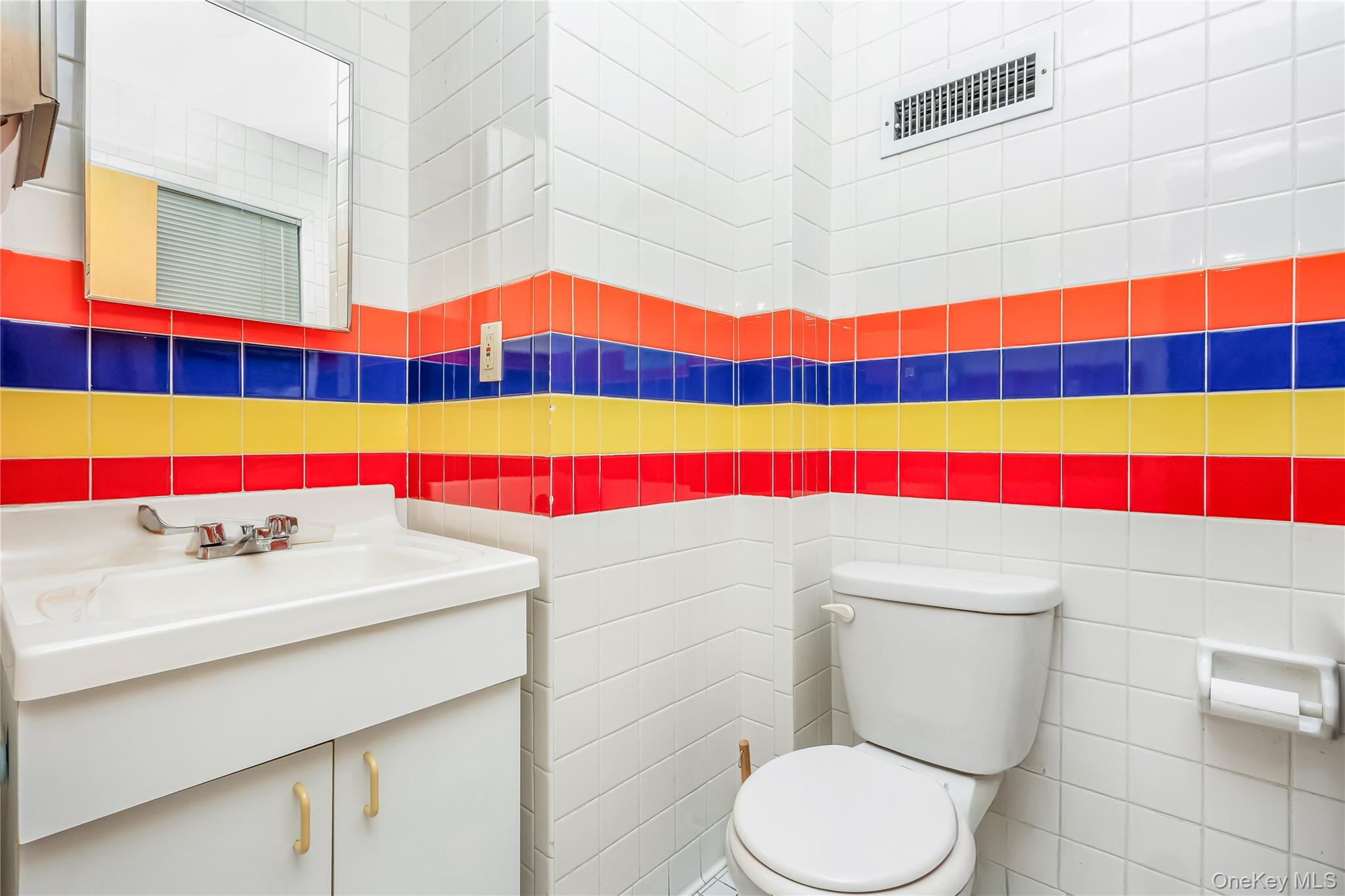 #18 photo, 26-11 Corporal Kennedy Street, クイーンズ区 Bayside , NY 11360