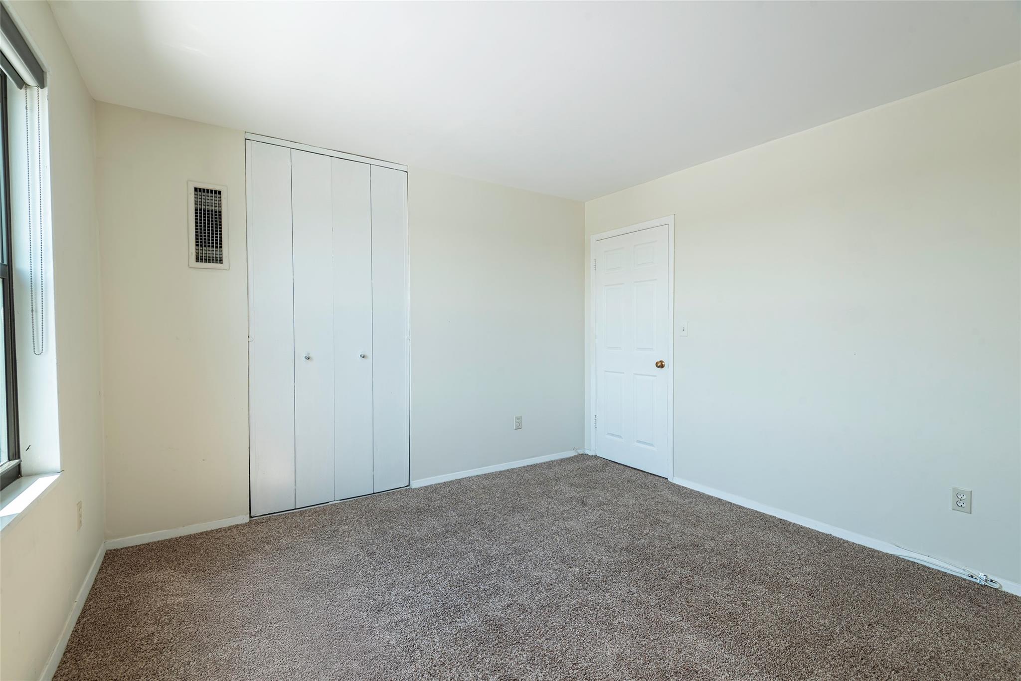 #18 photo, 12 Bond Street, ナッソー郡 Great Neck , NY 11021