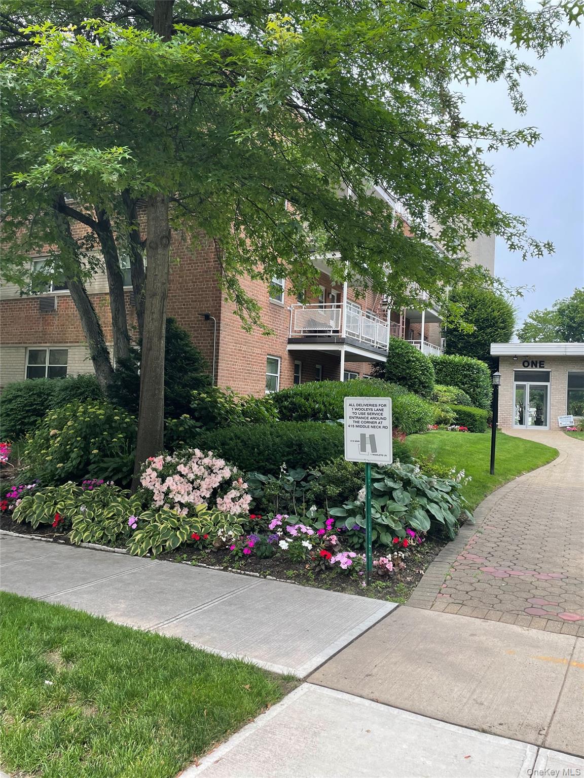 #1 photo, 1 Wooleys Lane, Great Neck , NY 11023