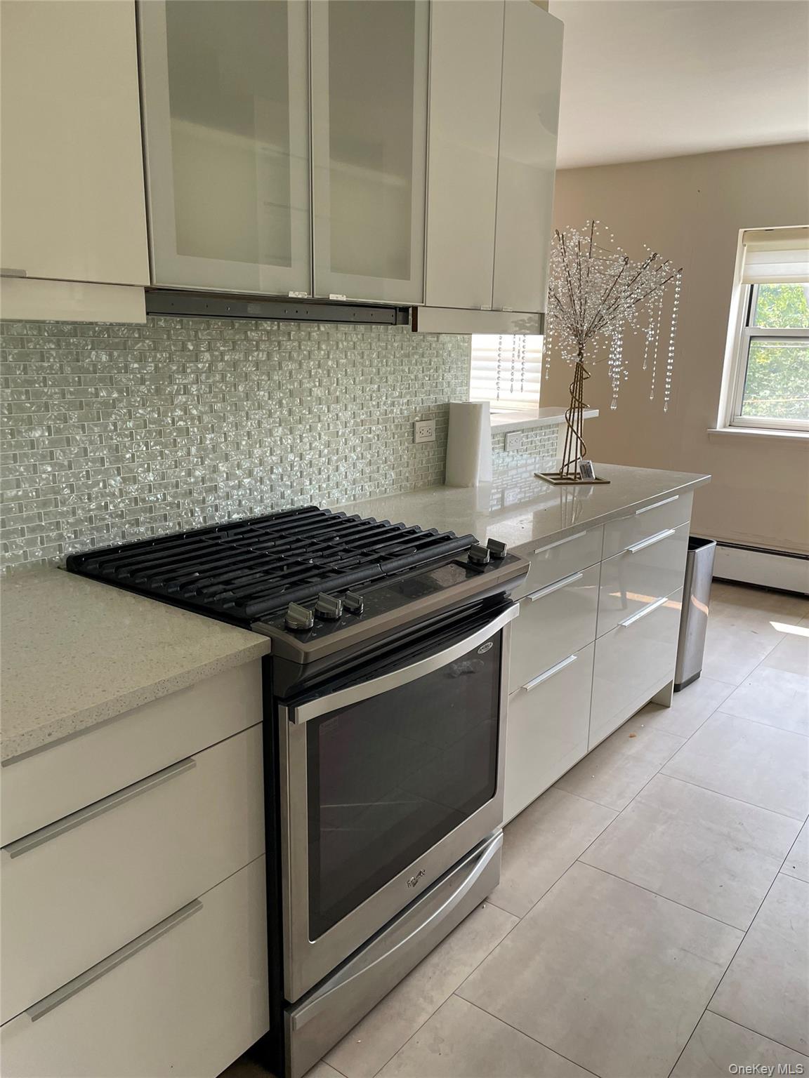 #14 photo, 1 Wooleys Lane, Great Neck , NY 11023