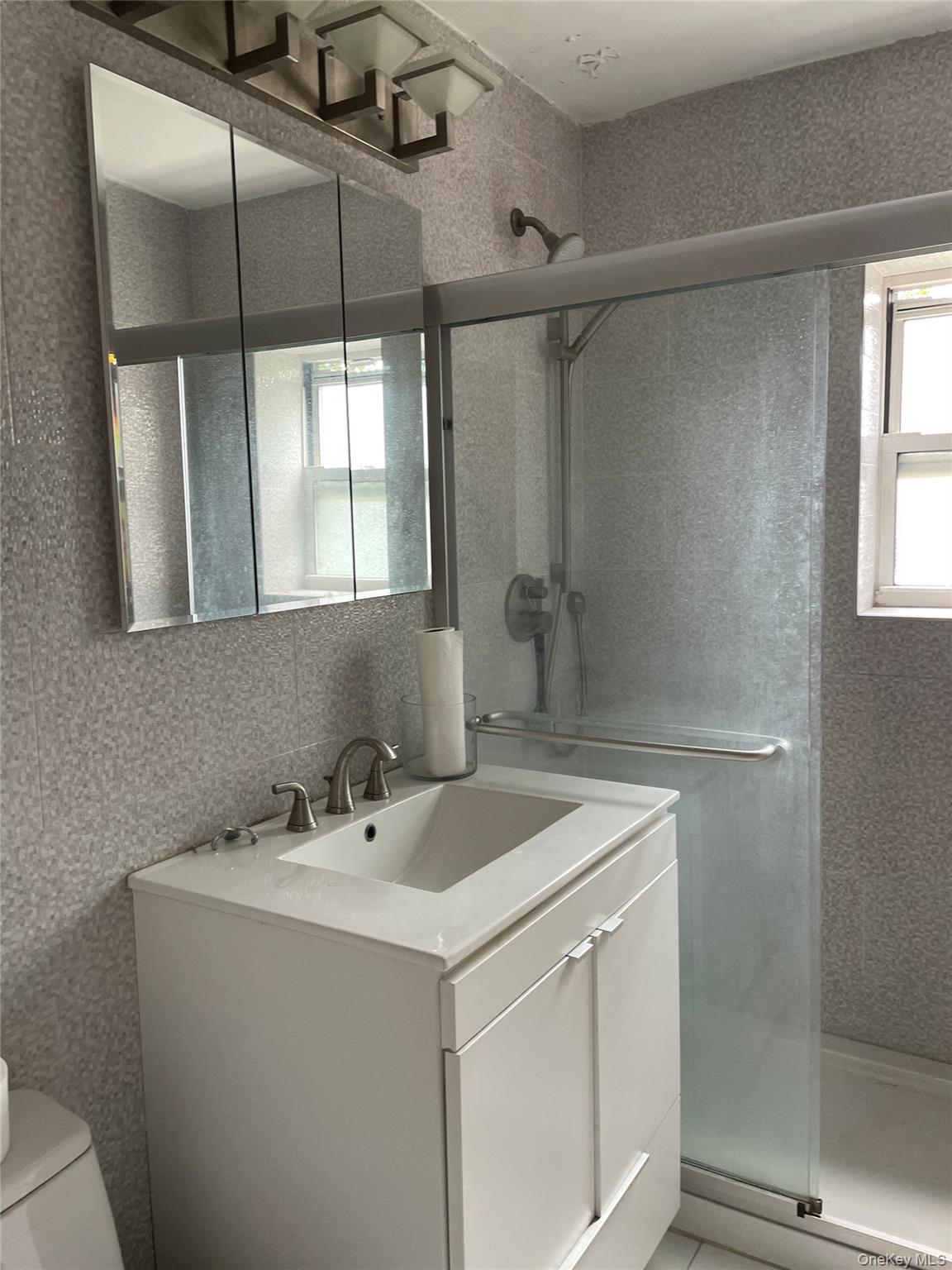 #18 photo, 1 Wooleys Lane, Great Neck , NY 11023