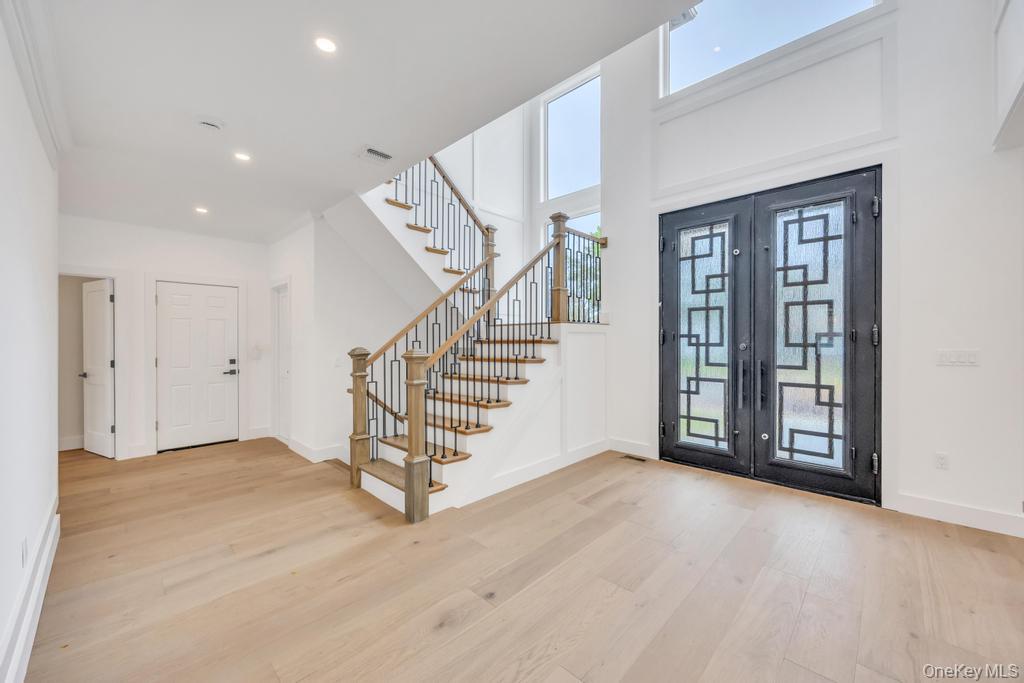 #9 photo, 472 Farmranch Road, Bethpage , NY 11714