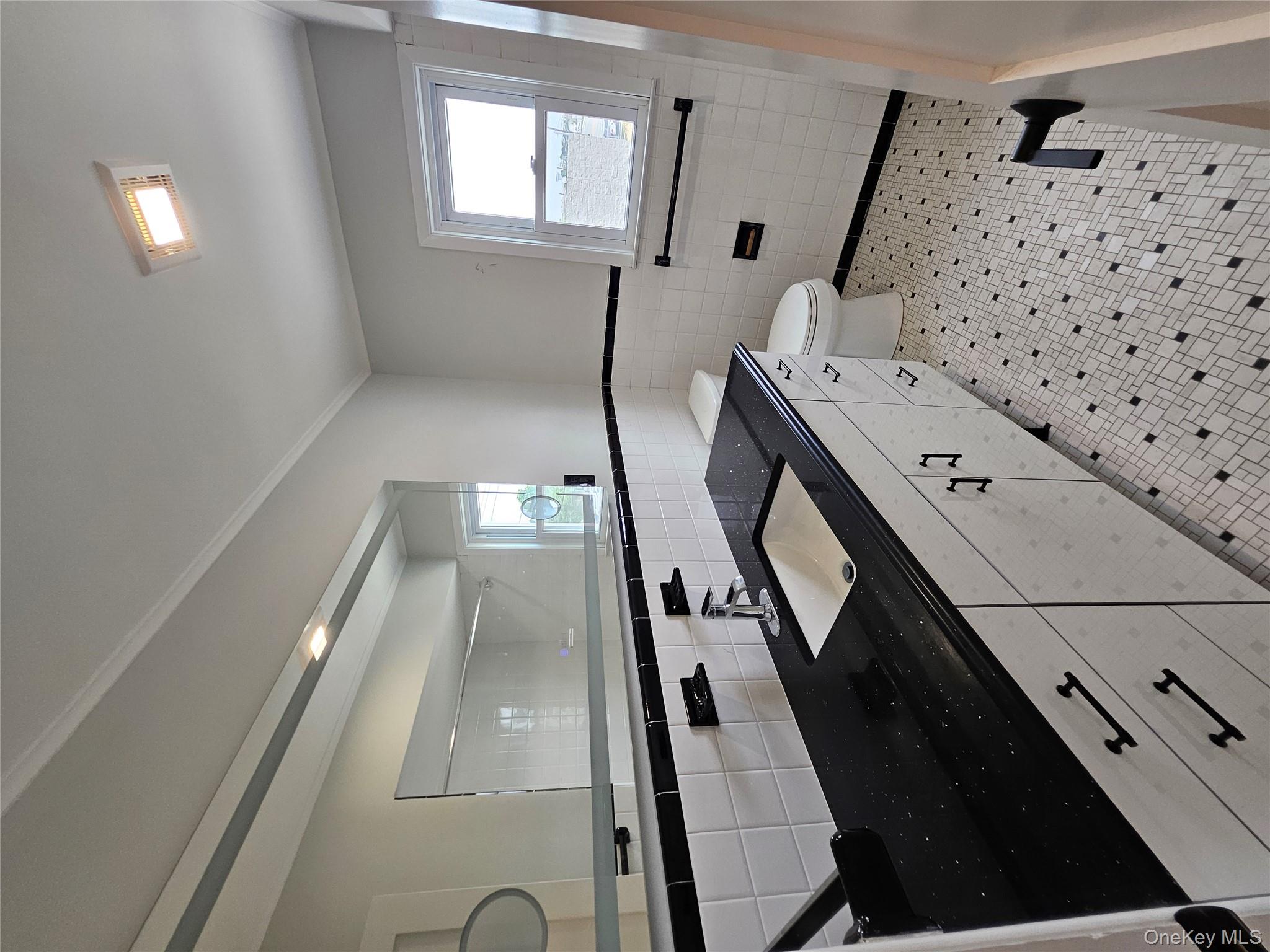 #15 photo, 357 Hicksville Road, Bethpage , NY 11714