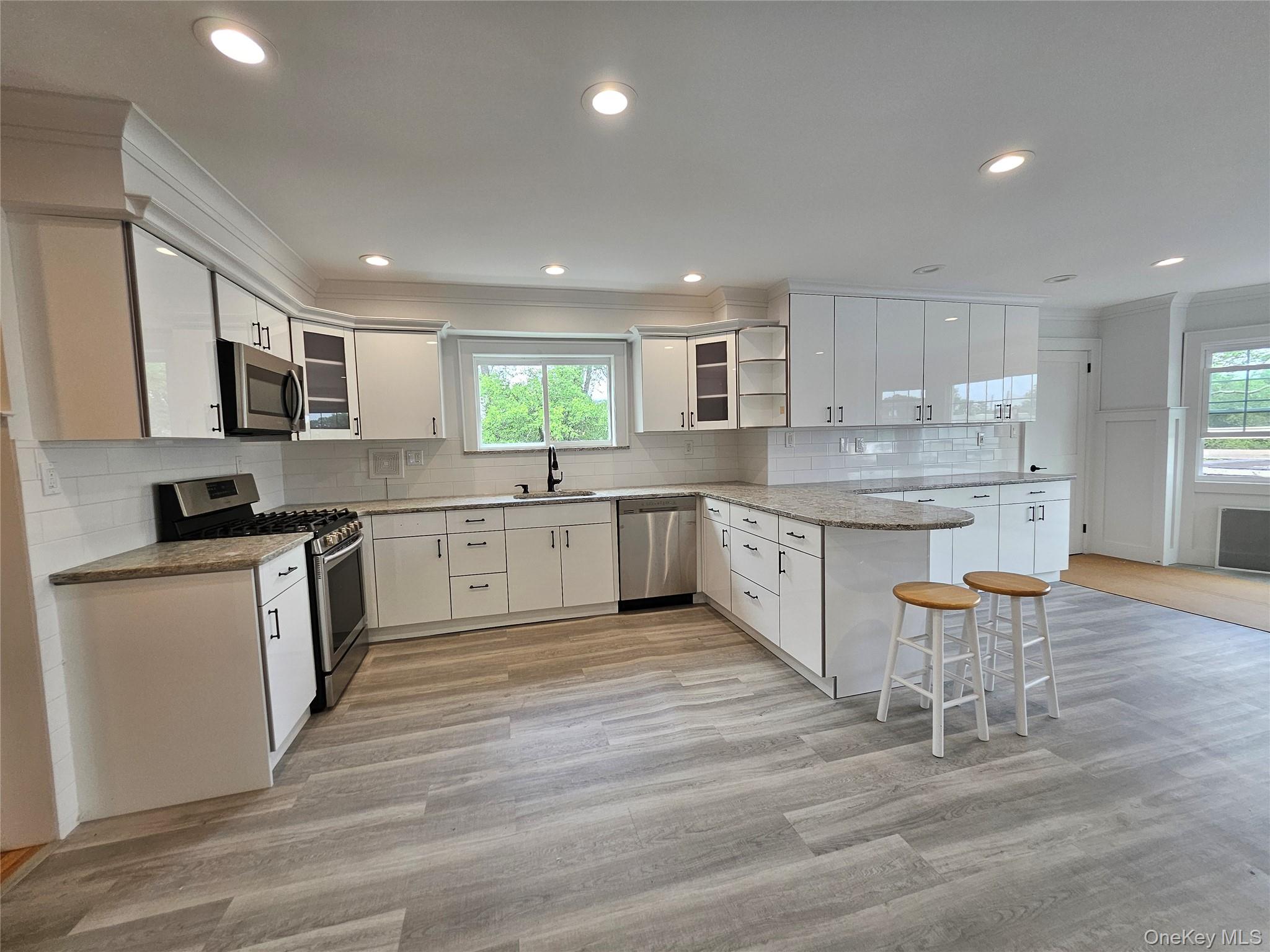 #3 photo, 357 Hicksville Road, Bethpage , NY 11714