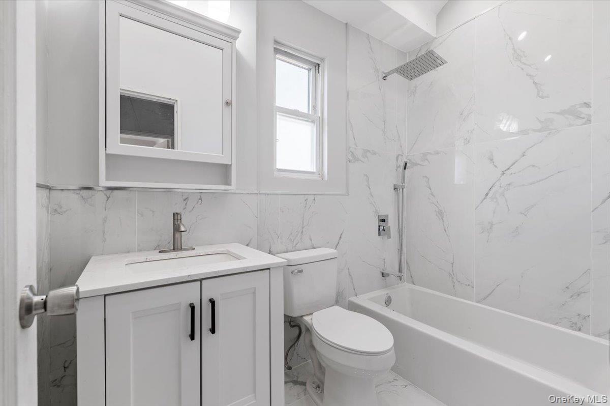 #18 photo, 12908 Francis Lewis Boulevard, Laurelton , NY 11413