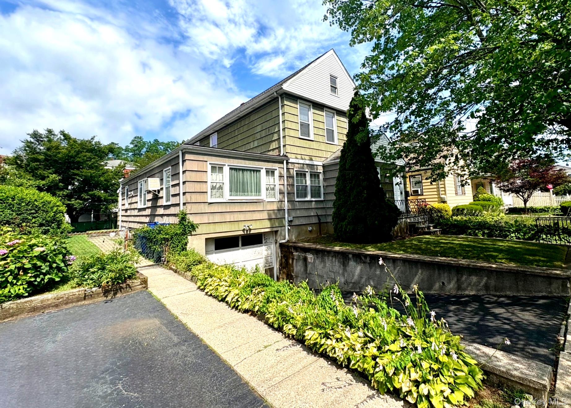 #1 photo, 113 Clunie Avenue, Yonkers , NY 10703