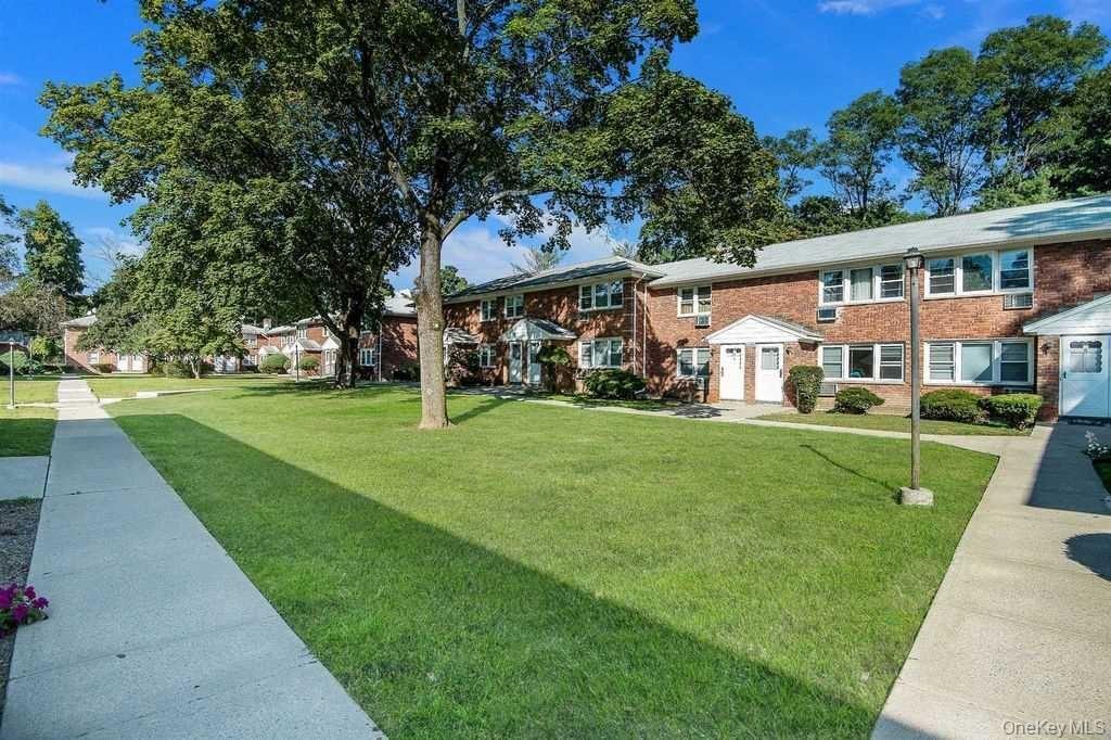 #9 photo, 2710 South Road, Poughkeepsie , NY 12601