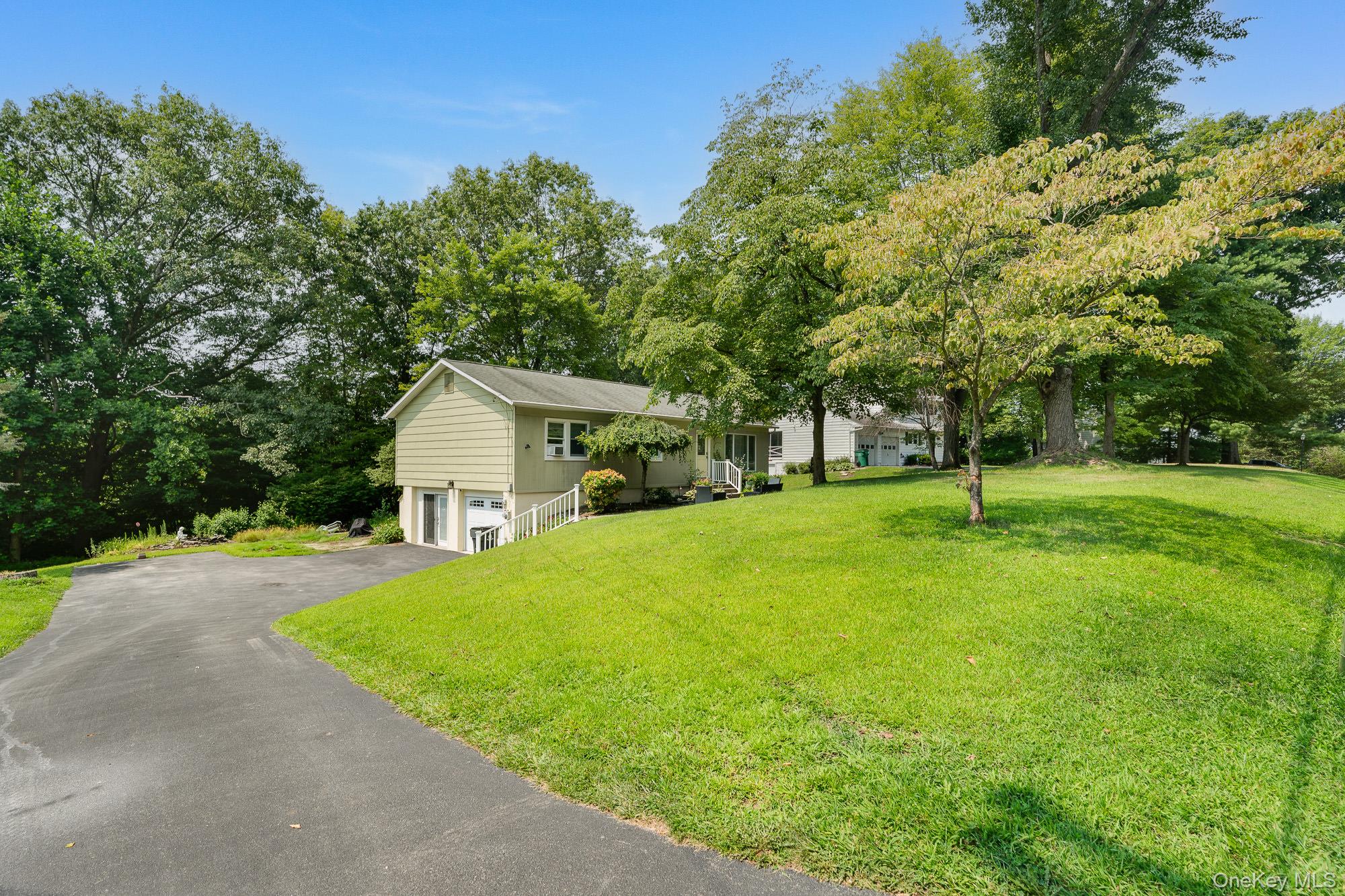 #5 photo, 156 Bart Drive, Poughkeepsie , NY 12603