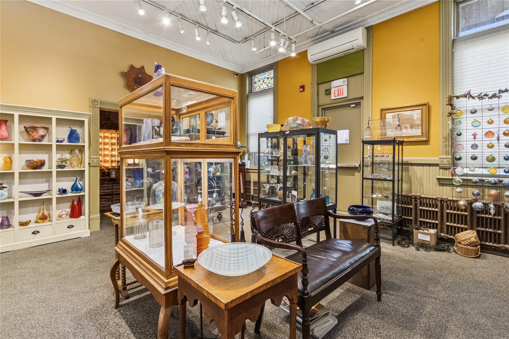 #5 photo, 162 Main Street, Beacon , NY 12508