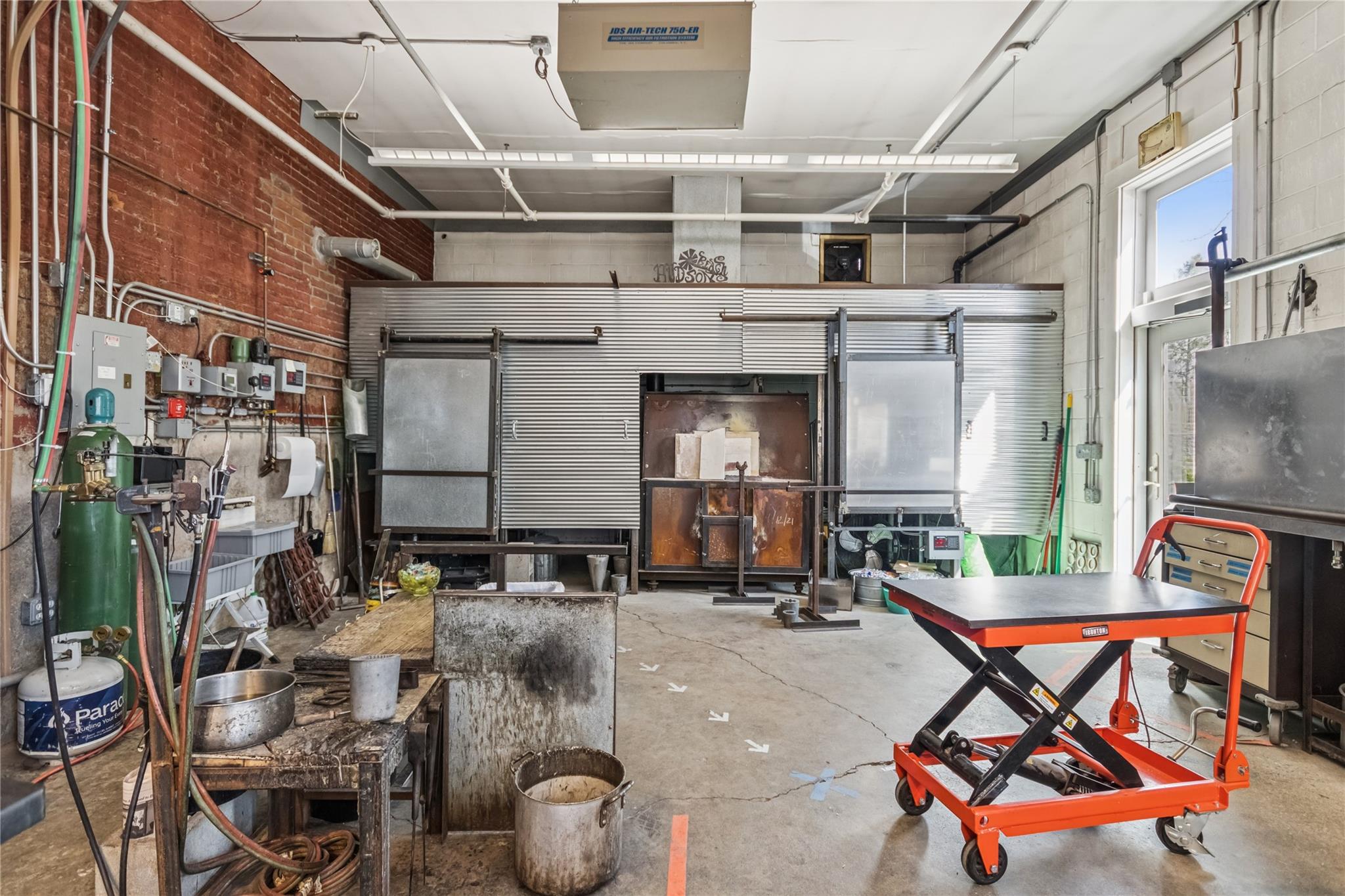 #7 photo, 162 Main Street, Beacon , NY 12508