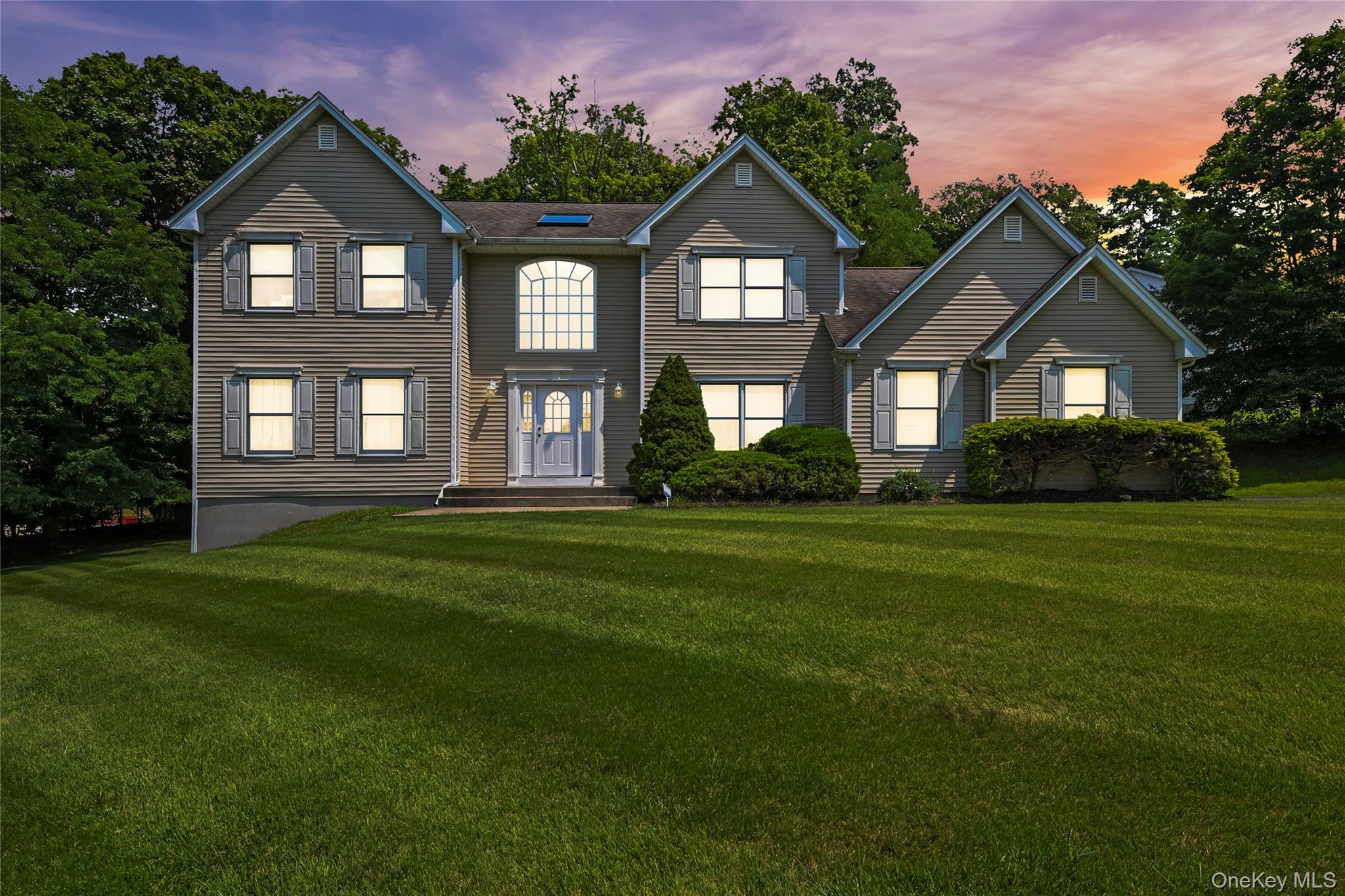 #2 photo, 14 Roble Road, Suffern , NY 10901