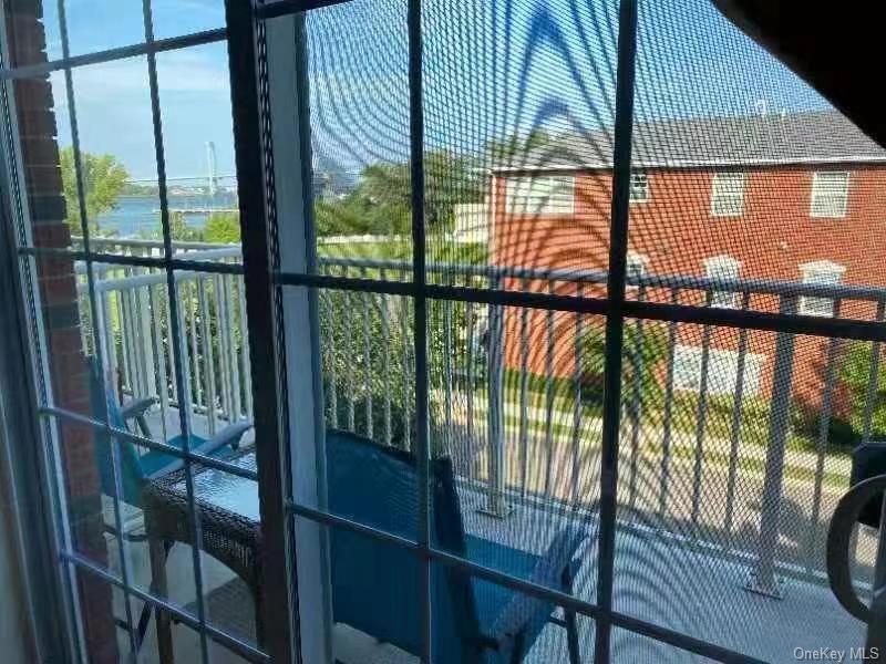 #3 photo, 306 Weatherly Place, クイーンズ区 College Point , NY 11356