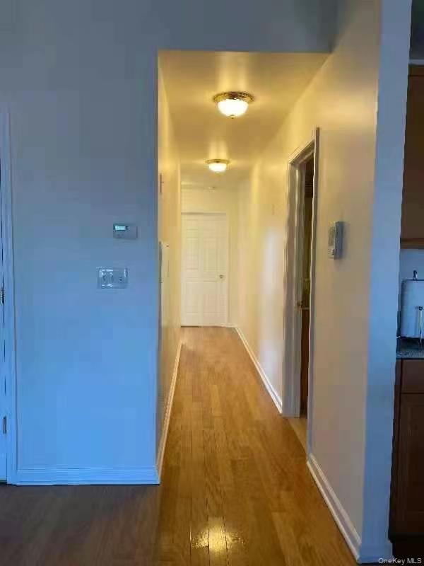 #8 photo, 306 Weatherly Place, クイーンズ区 College Point , NY 11356