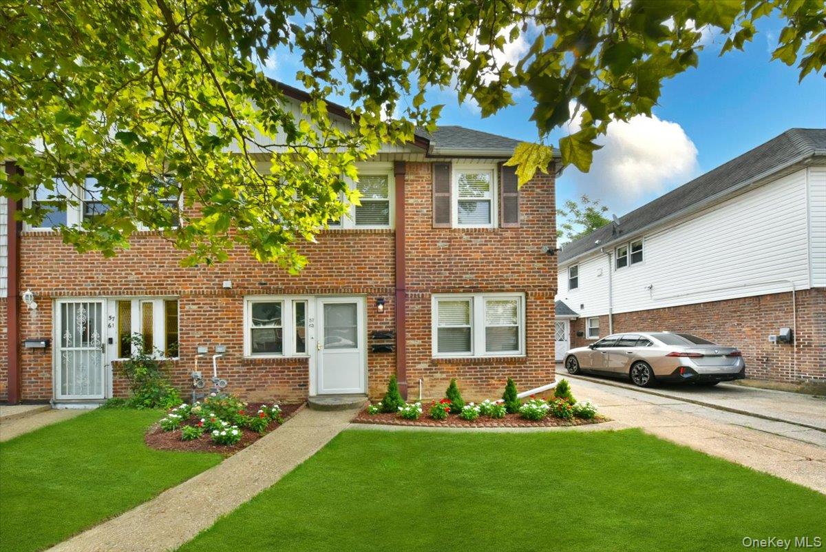 #1 photo, 57-63 Cloverdale Boulevard, 皇后区 贝塞 Bayside , NY 11364