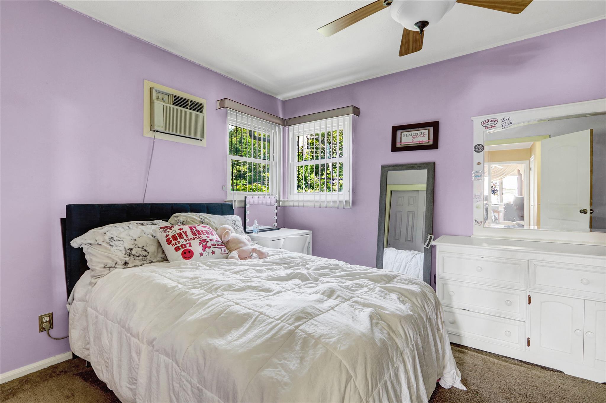 #17 photo, 57 Elizabeth Drive, ناسو Bethpage , NY 11714