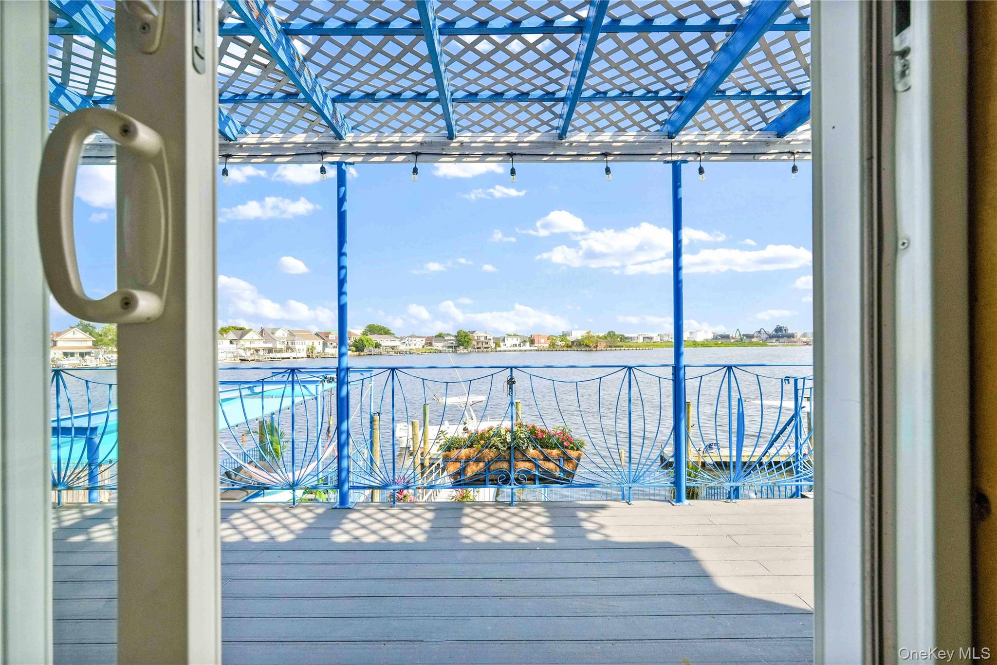 #1 photo, 15579 Bayview Avenue, クイーンズ区 Rosedale , NY 11422