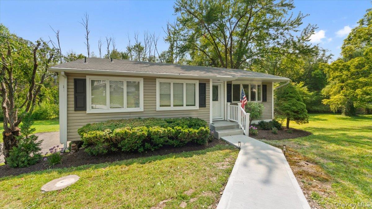 #1 photo, 3468 Ichabod Court, Yorktown Heights , NY 10598