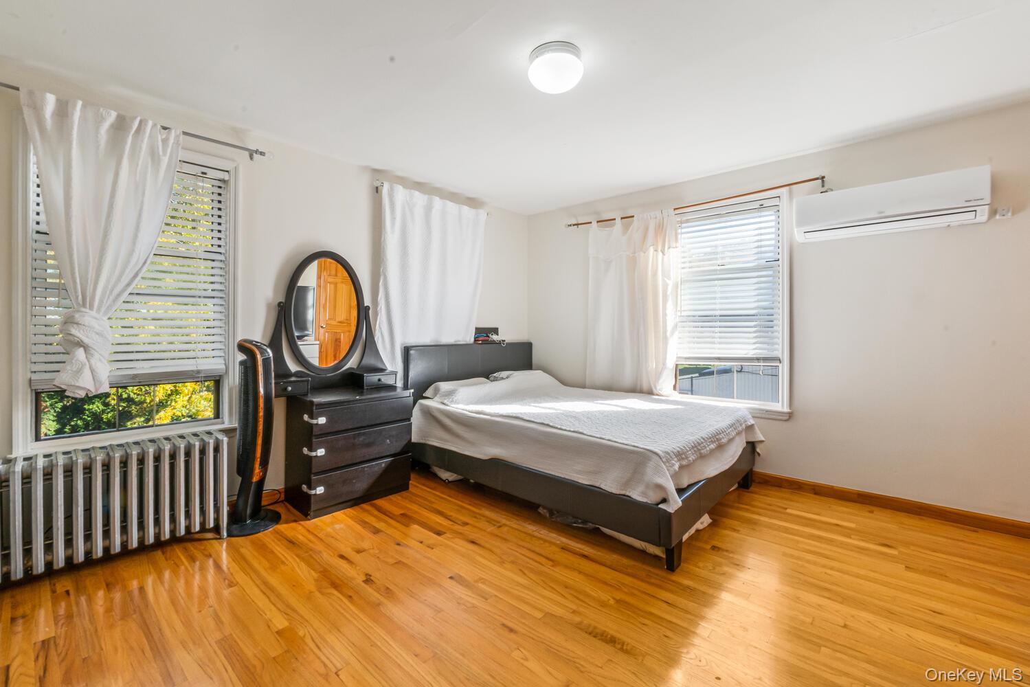 #16 photo, 44-06 Jessie Court, Little Neck , NY 11363