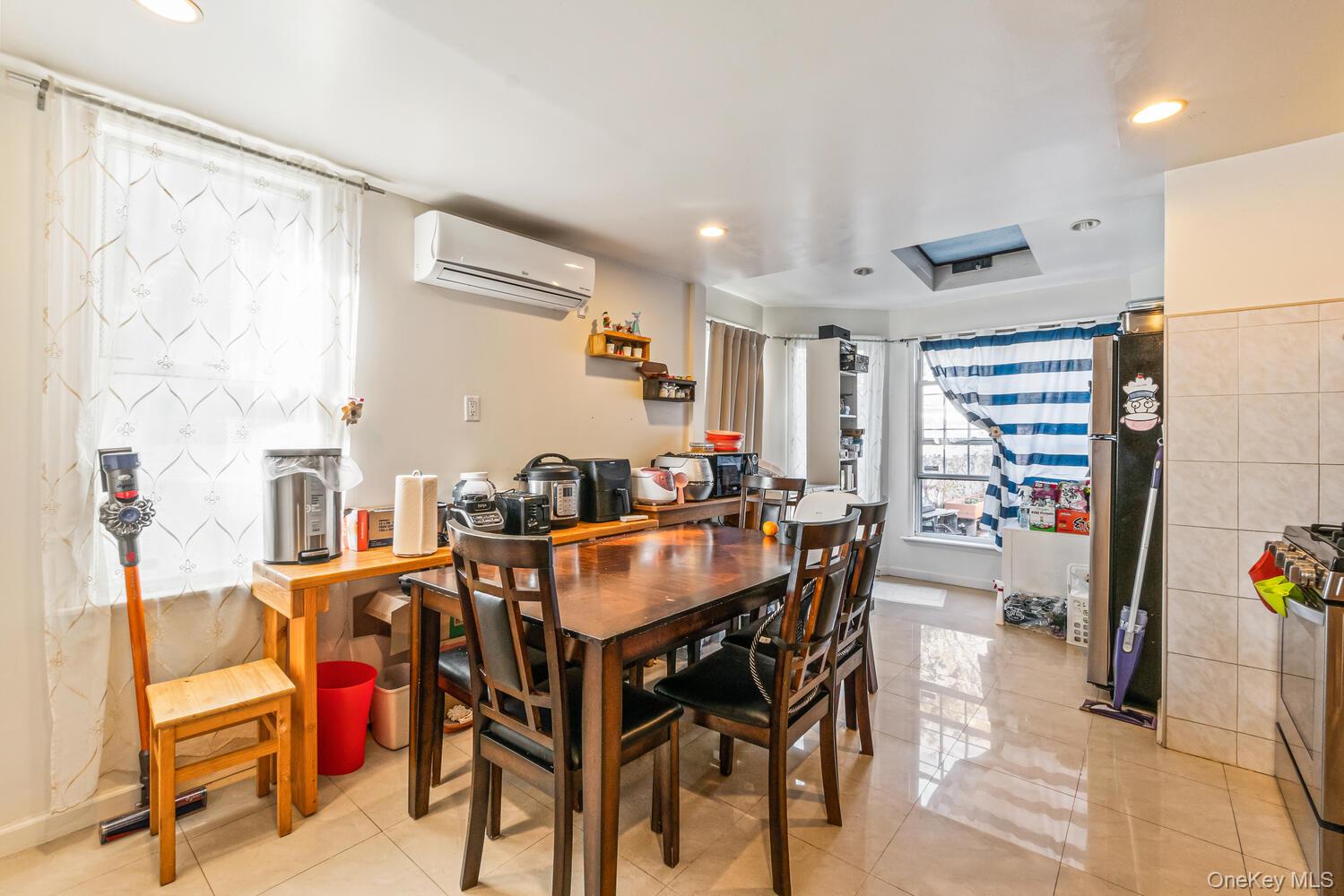 #5 photo, 44-06 Jessie Court, Little Neck , NY 11363