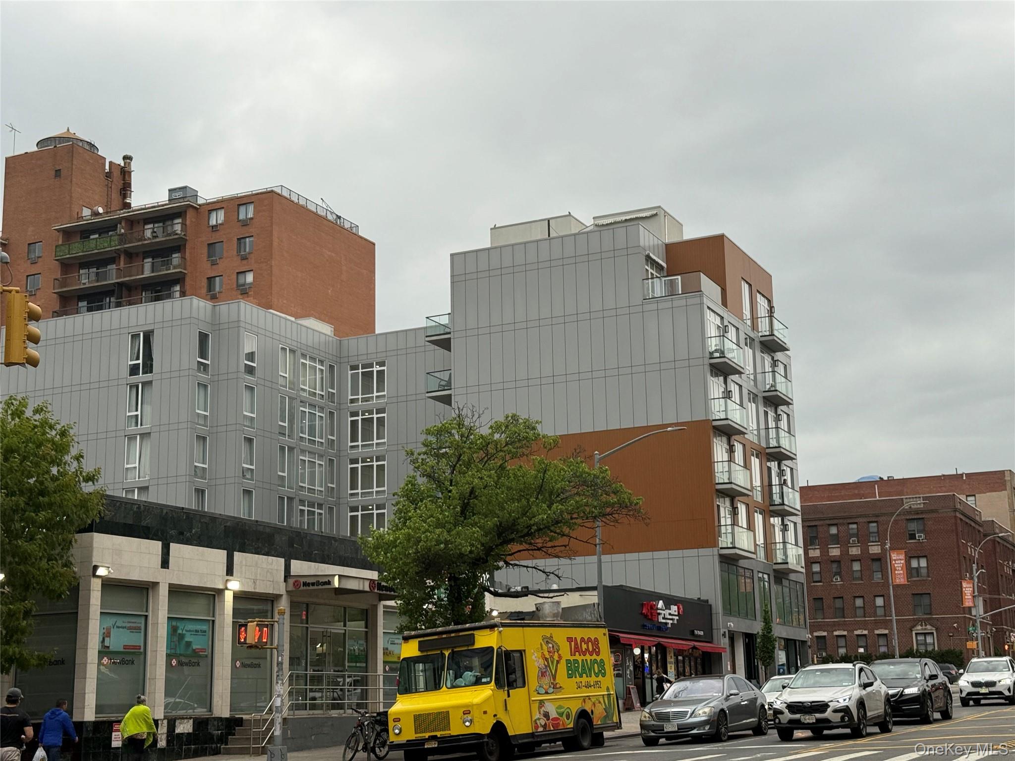 #4 photo, 146-17 Northern Boulevard, クイーンズ区 Flushing , NY 11354