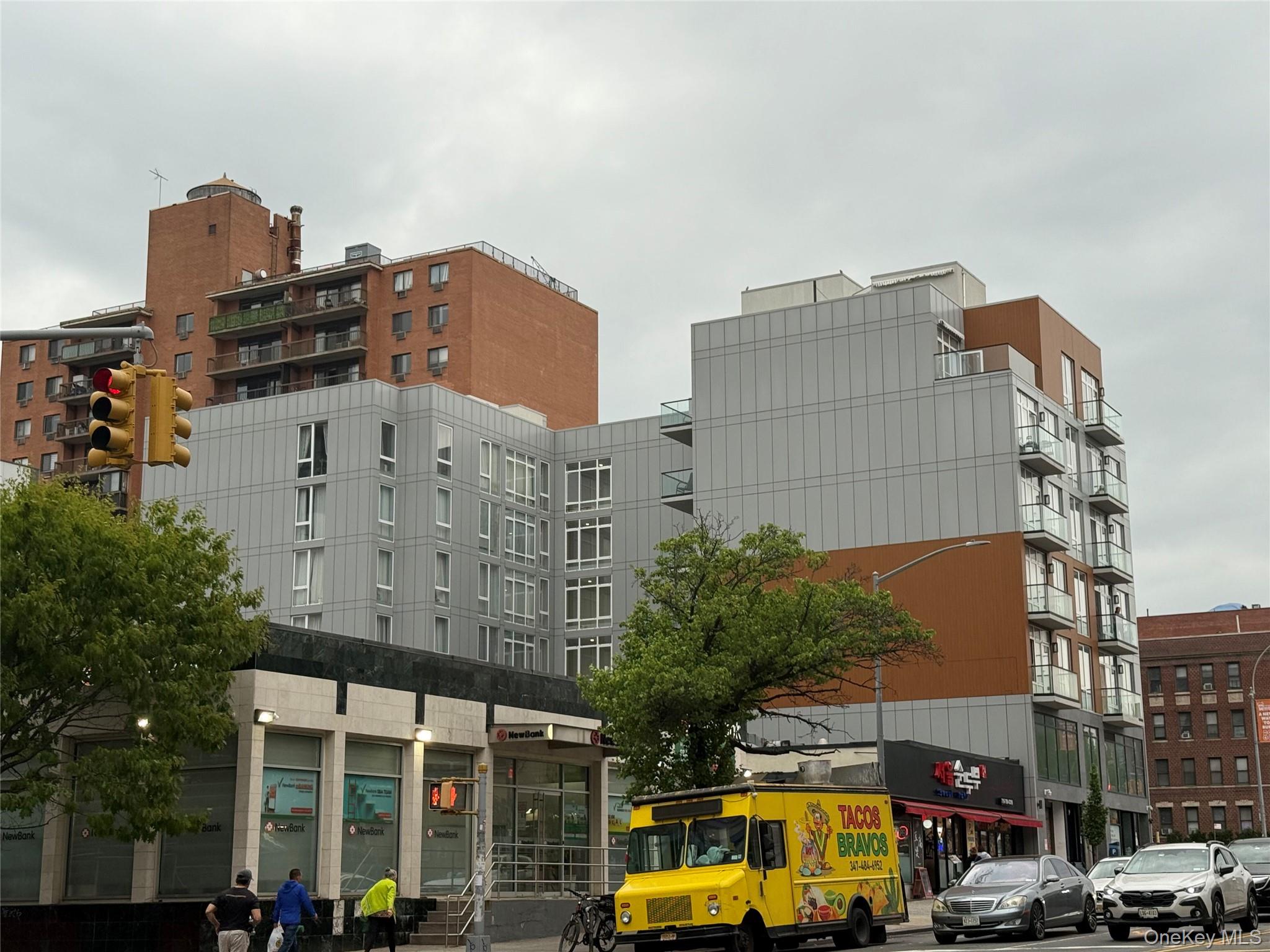 #5 photo, 146-17 Northern Boulevard, クイーンズ区 Flushing , NY 11354