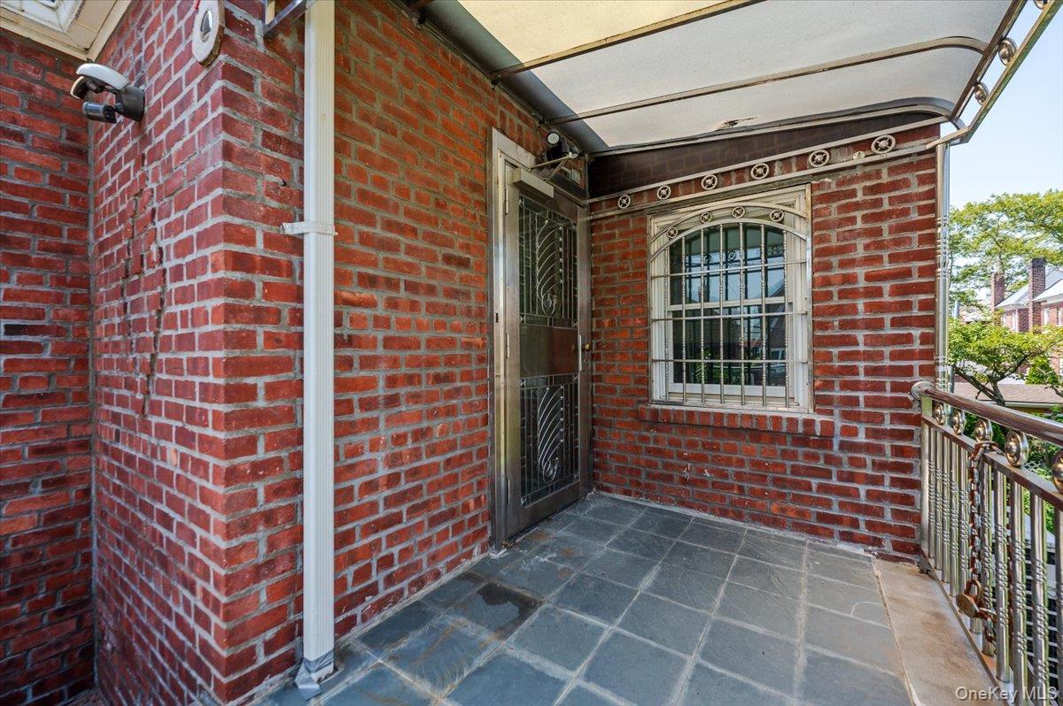 #3 photo, 1861 Hering Avenue, Bronx , NY 10461