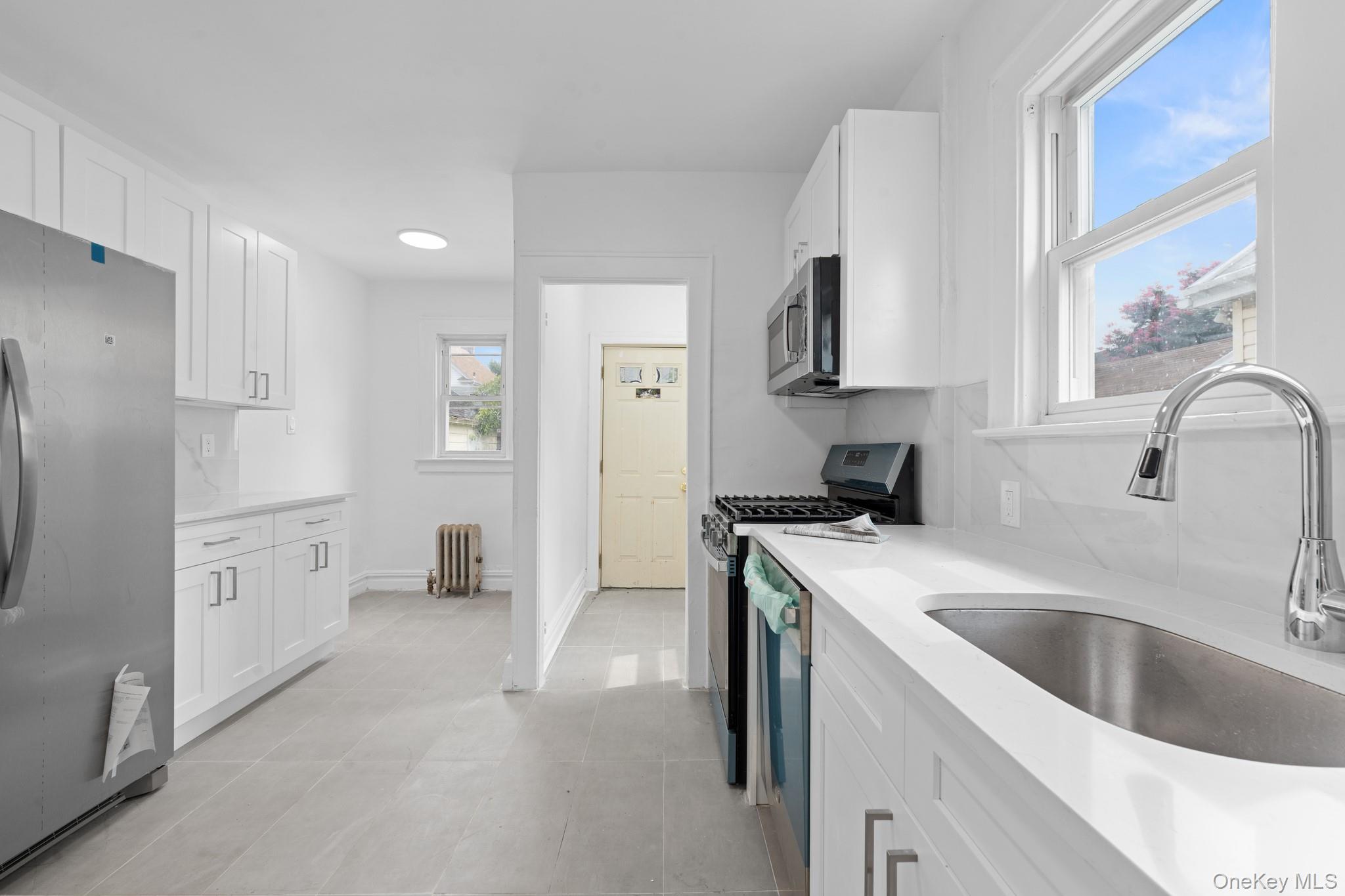 #1 photo, 19716 99th Road, 皇后区 Hollis , NY 11423