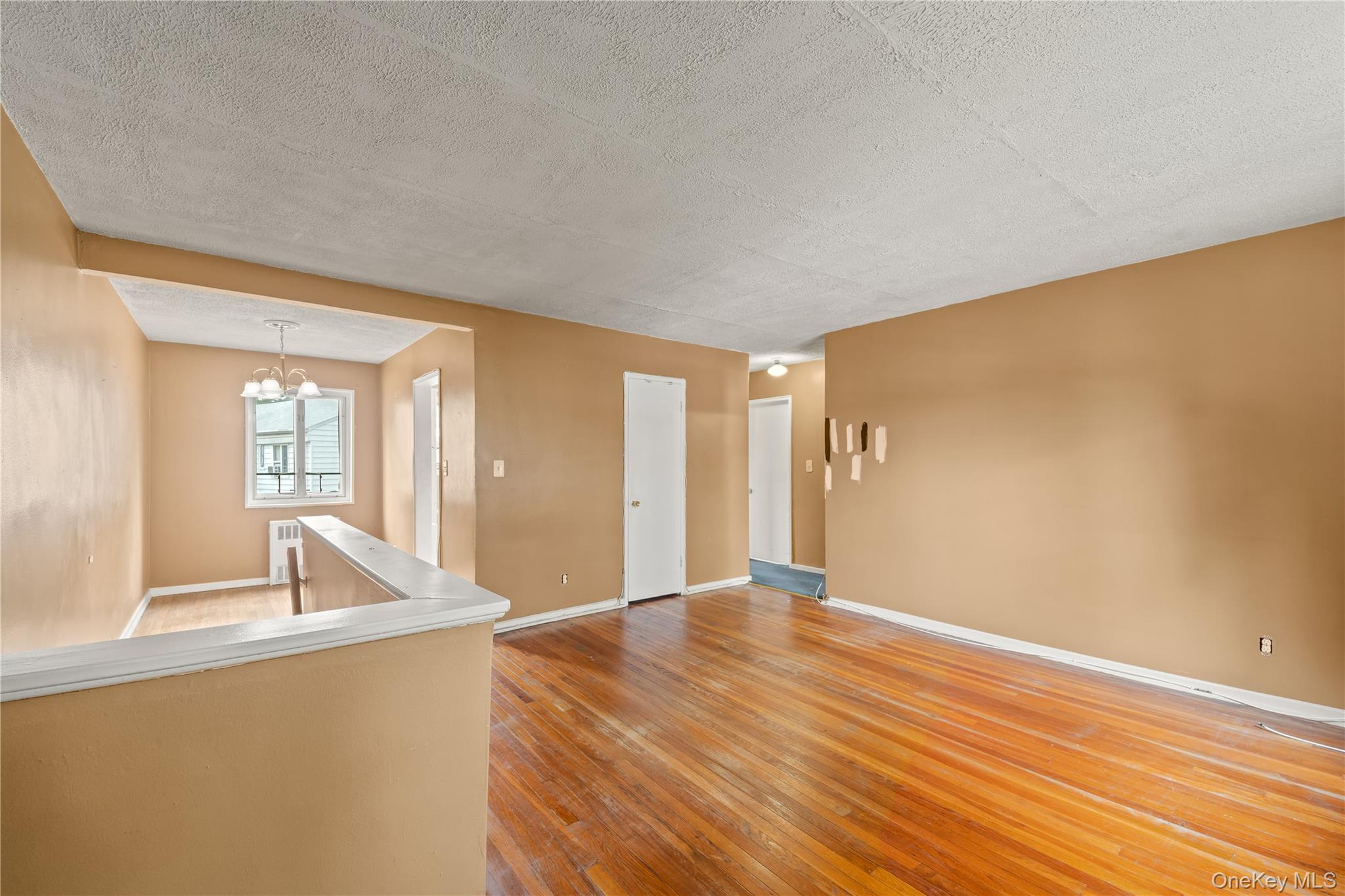 #10 photo, 86-06 231st, Queens Village , NY 11427