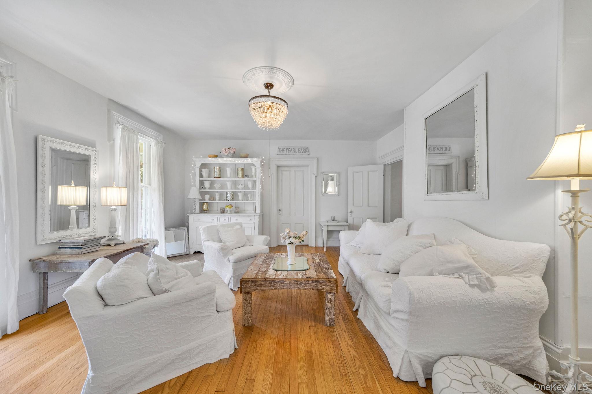 #11 photo, 45 Shore Road, East Setauket , NY 11733