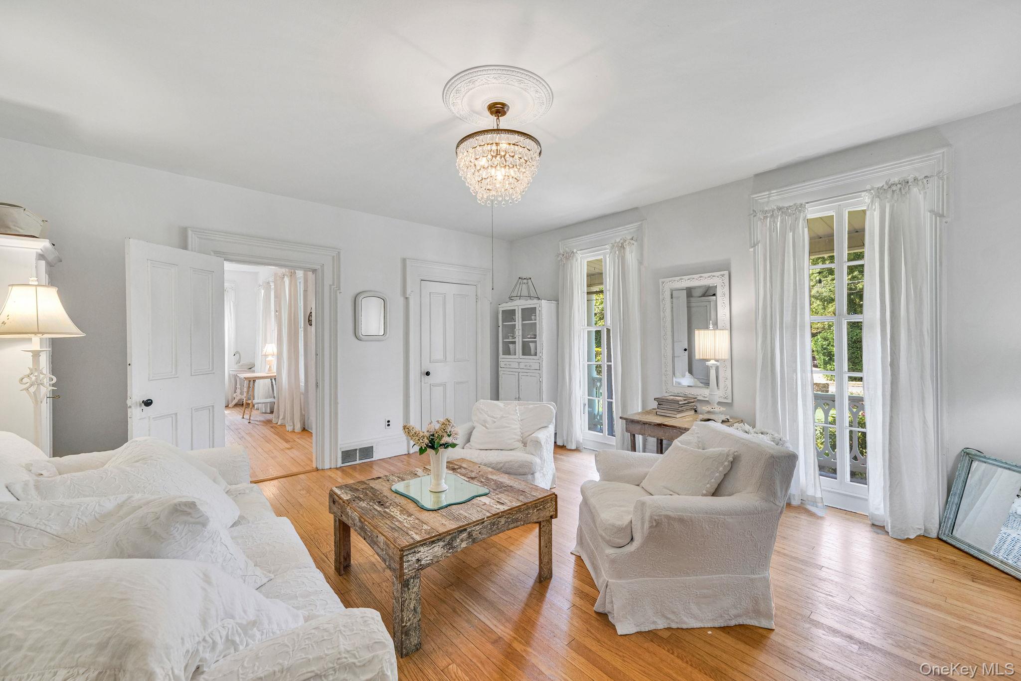 #12 photo, 45 Shore Road, East Setauket , NY 11733