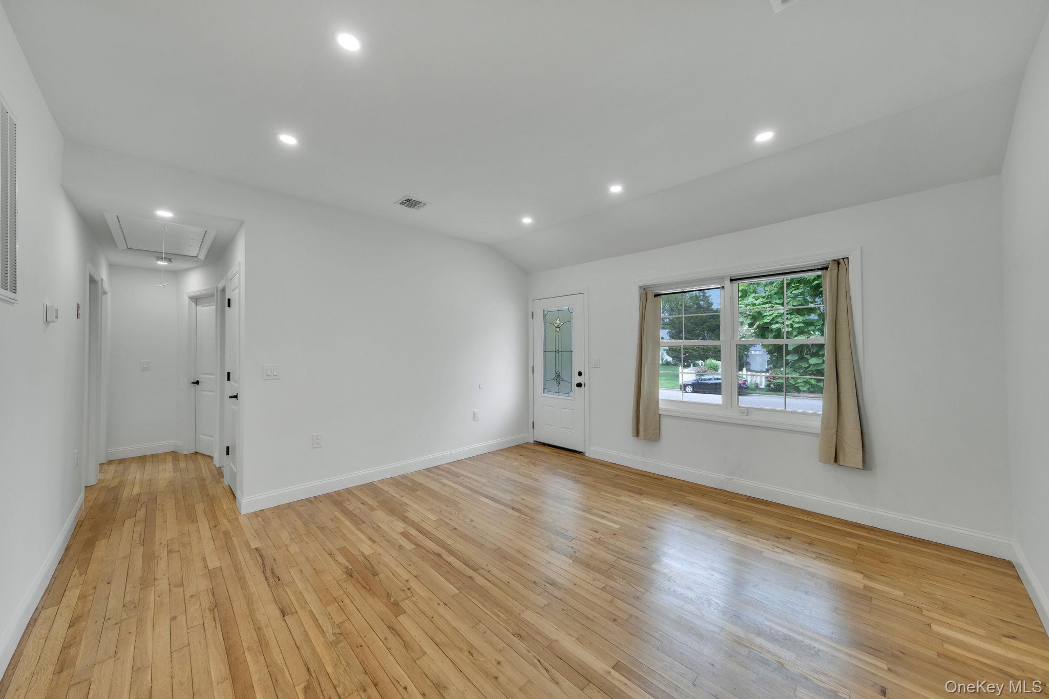 #11 photo, 12 E Chestnut Street, Central Islip , NY 11722