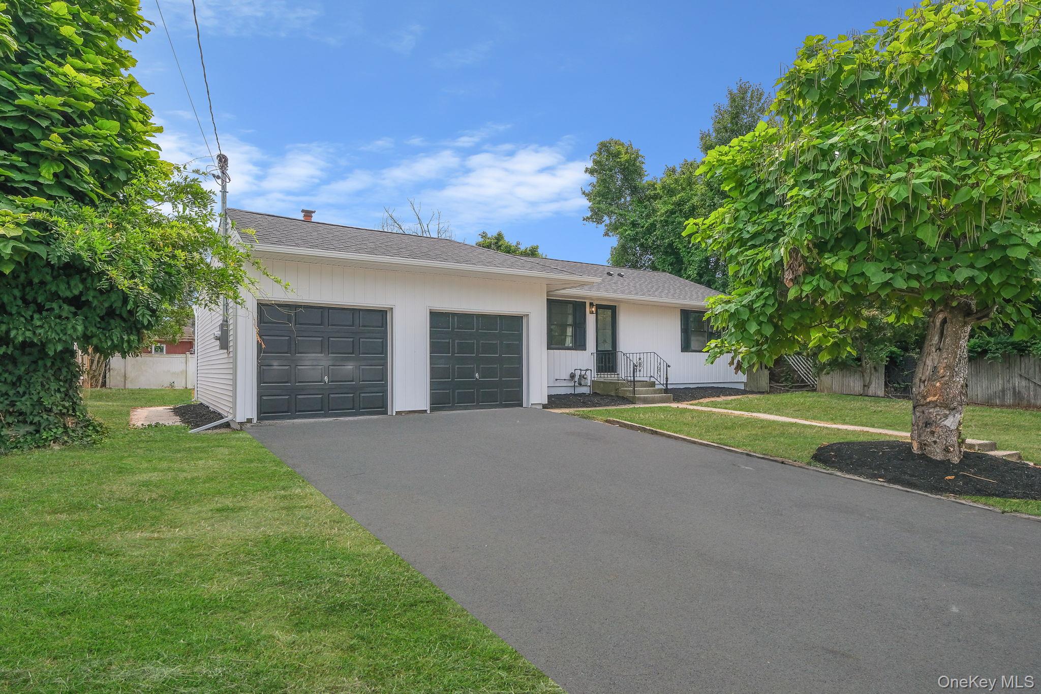 #2 photo, 12 E Chestnut Street, Central Islip , NY 11722