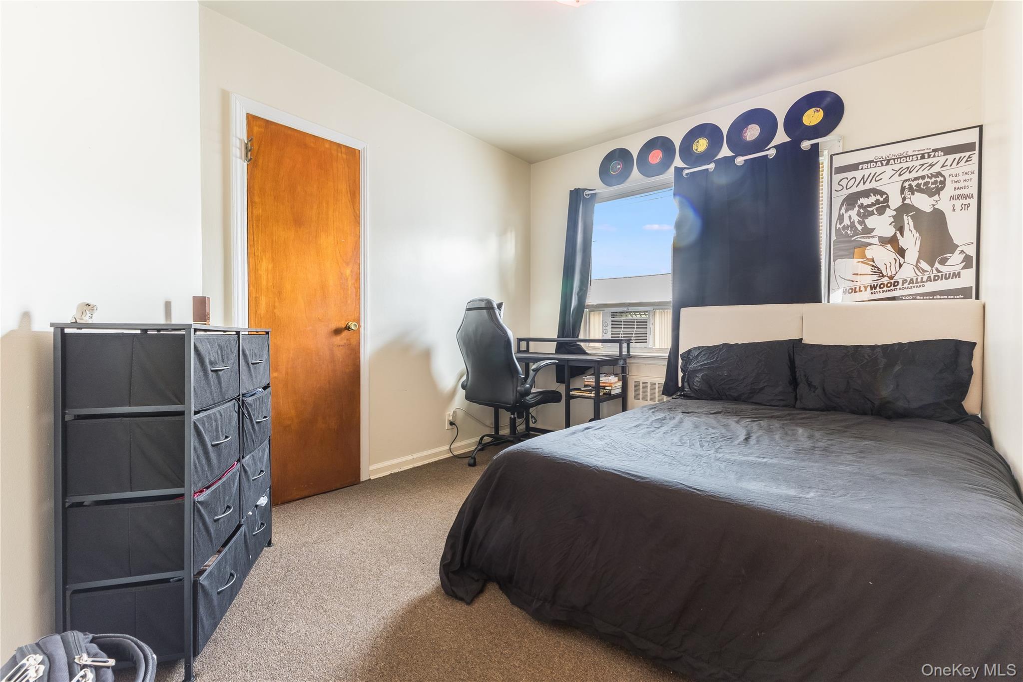 #12 photo, 80-15 168th Street, Jamaica Estates , NY 11432