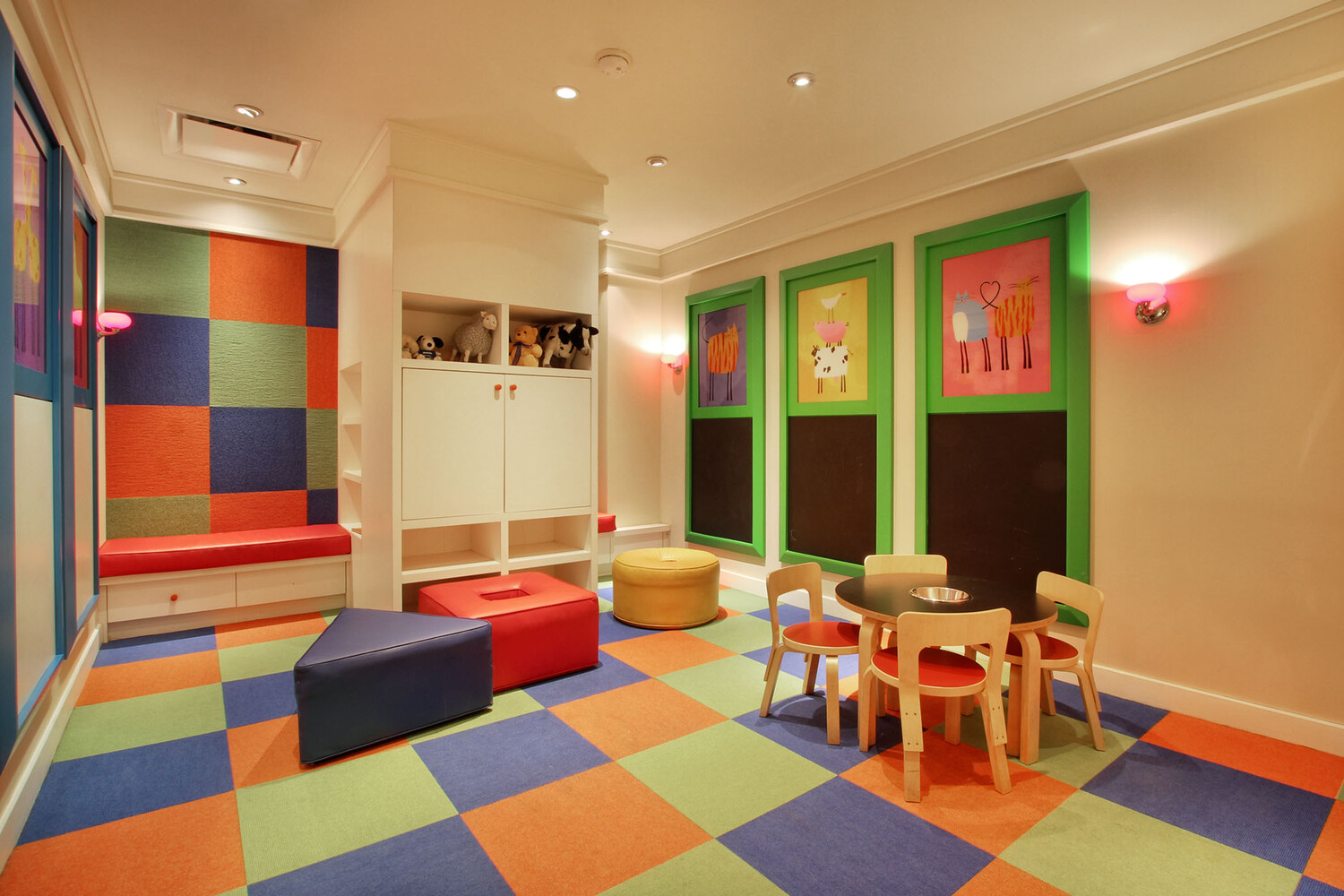 #21 photo, 250 E 53RD Street, Turtle Bay , NY 10022