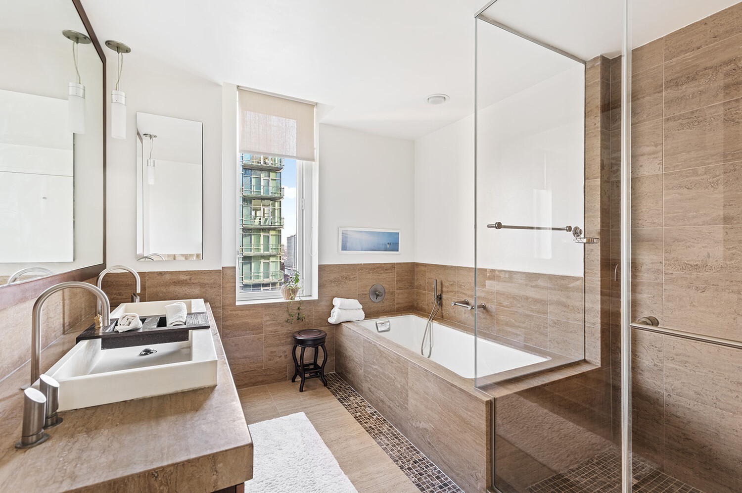 #8 photo, 250 E 53RD Street, Turtle Bay , NY 10022