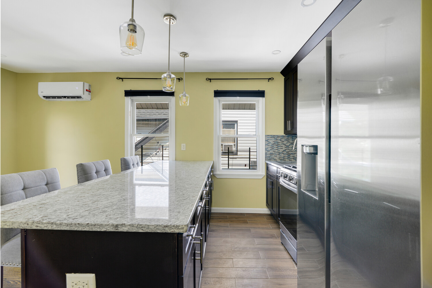 #6 photo, 144-38 87TH Avenue, Briarwood , NY 11435