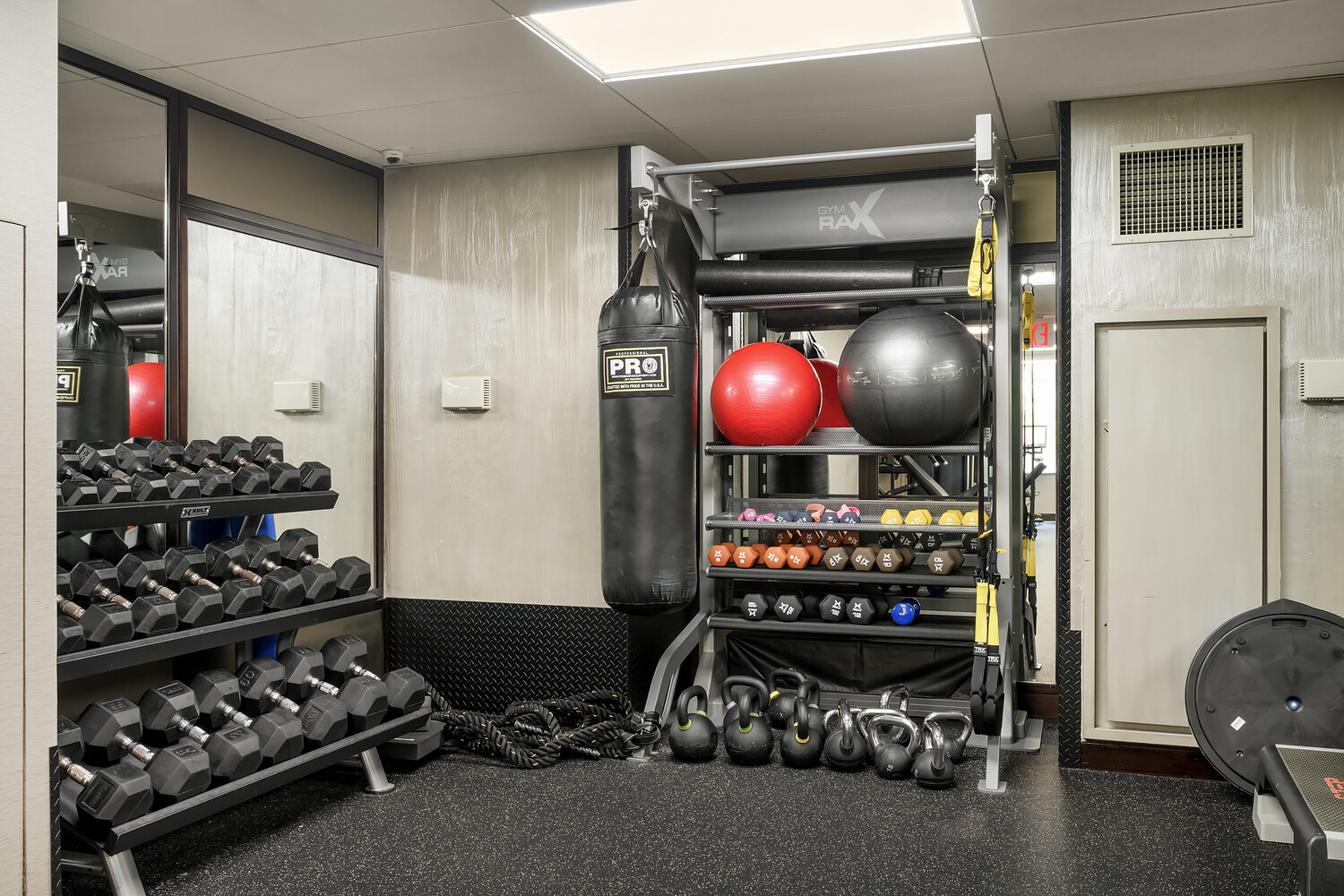 #9 photo, 250 E 53RD Street, Turtle Bay , NY 10022