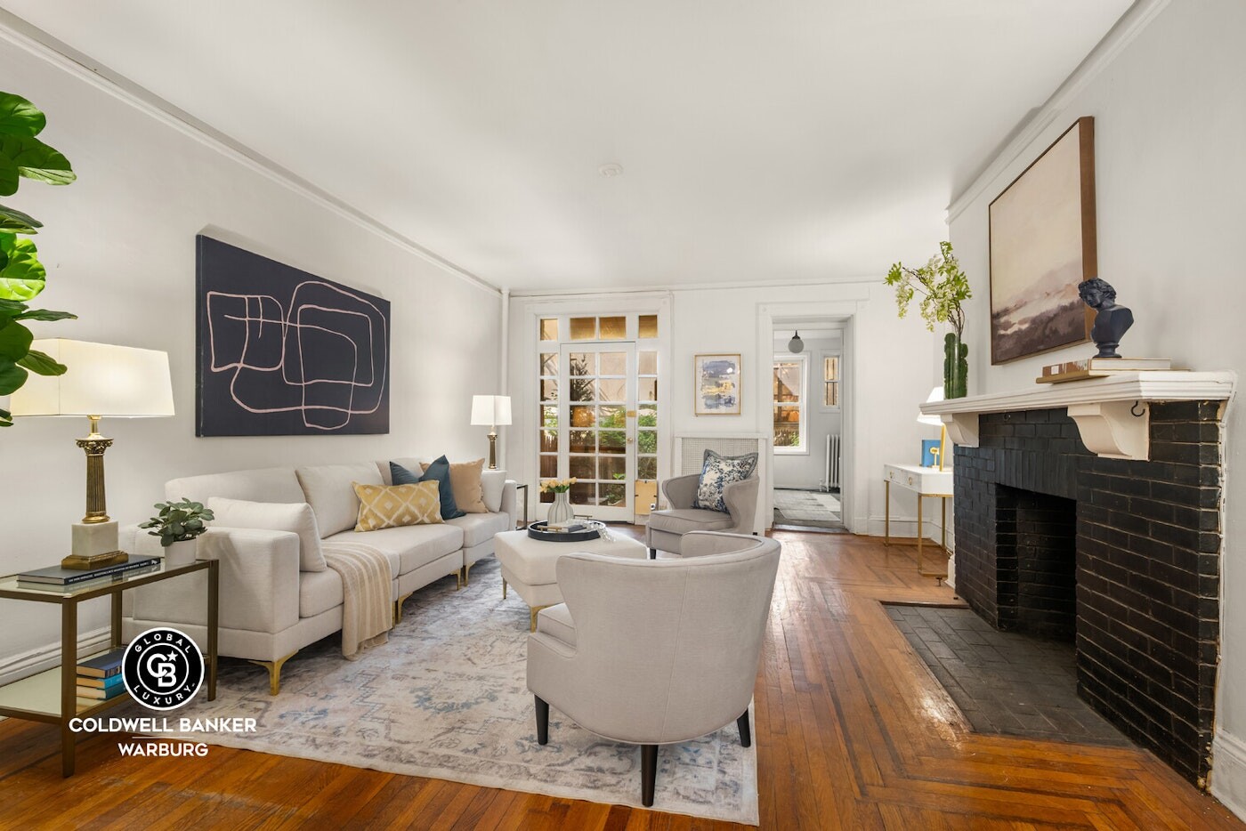 #4 photo, 132 W 73RD Street, Upper West Side , NY 10023